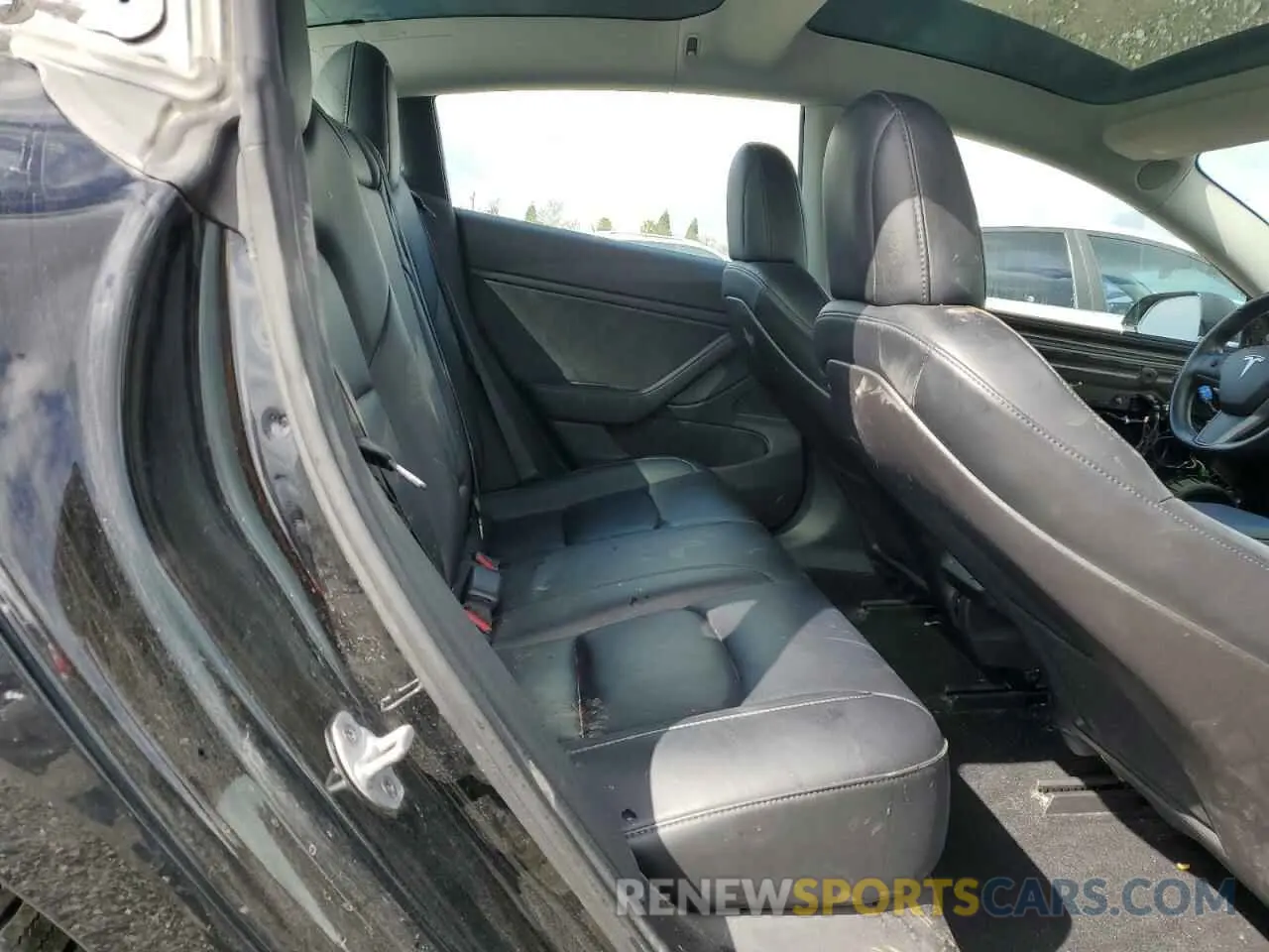 10 fotografías del automóvil dañado 5YJ3E1EB3KF208747 TESLA MODEL 3 2019