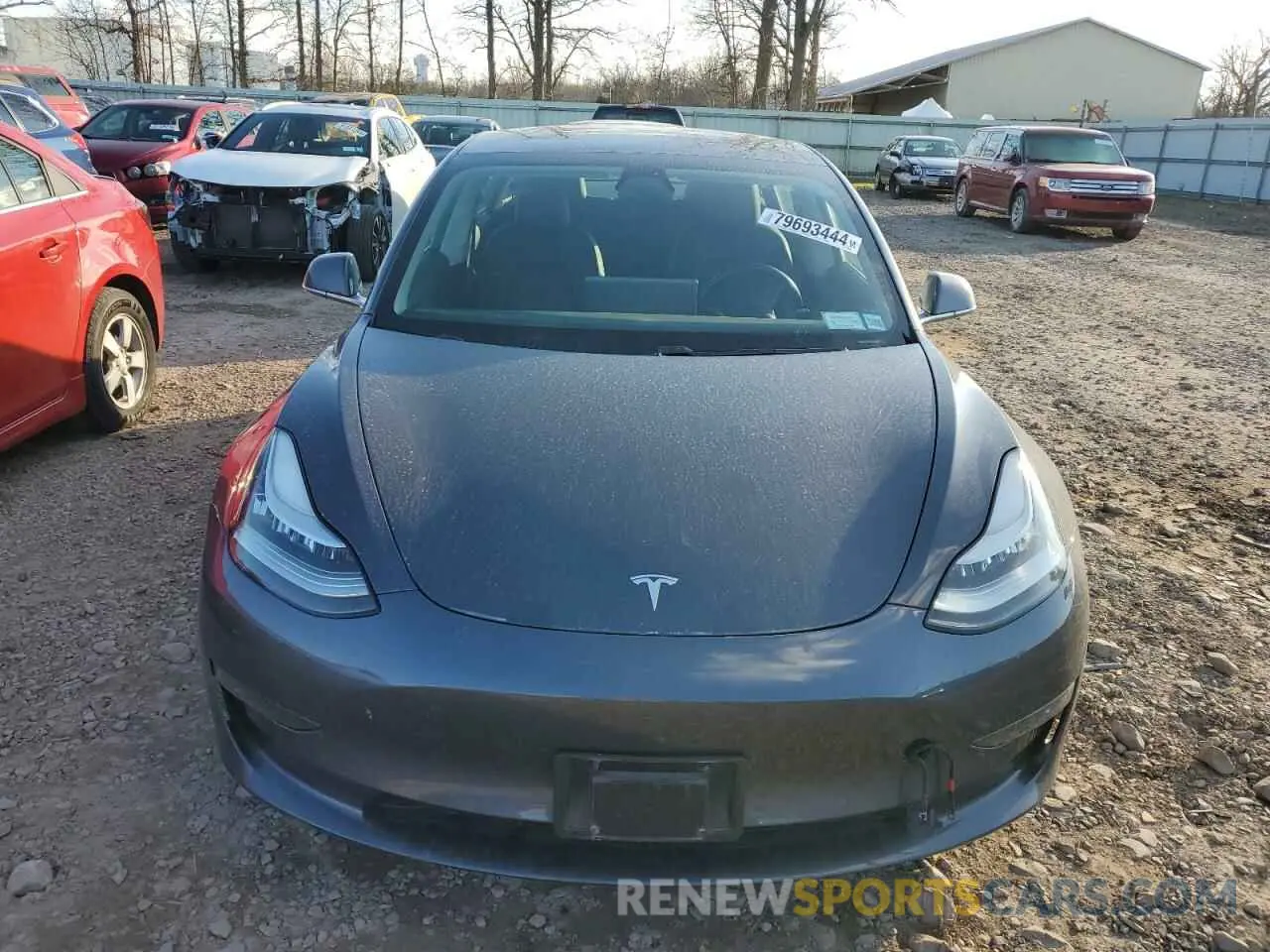 5 fotografías del automóvil dañado 5YJ3E1EB3KF209865 TESLA MODEL 3 2019