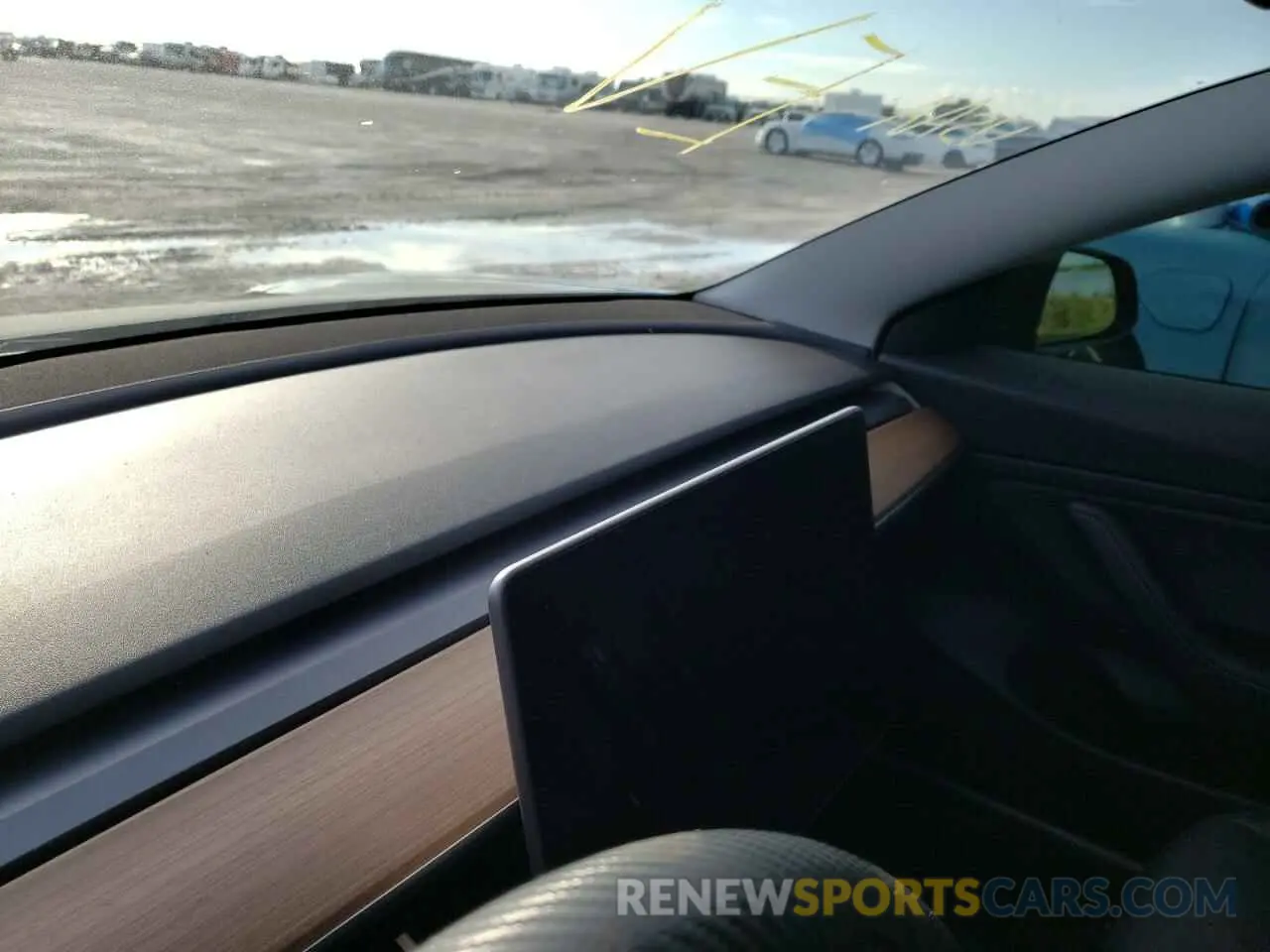 8 fotografías del automóvil dañado 5YJ3E1EB3KF365257 TESLA MODEL 3 2019