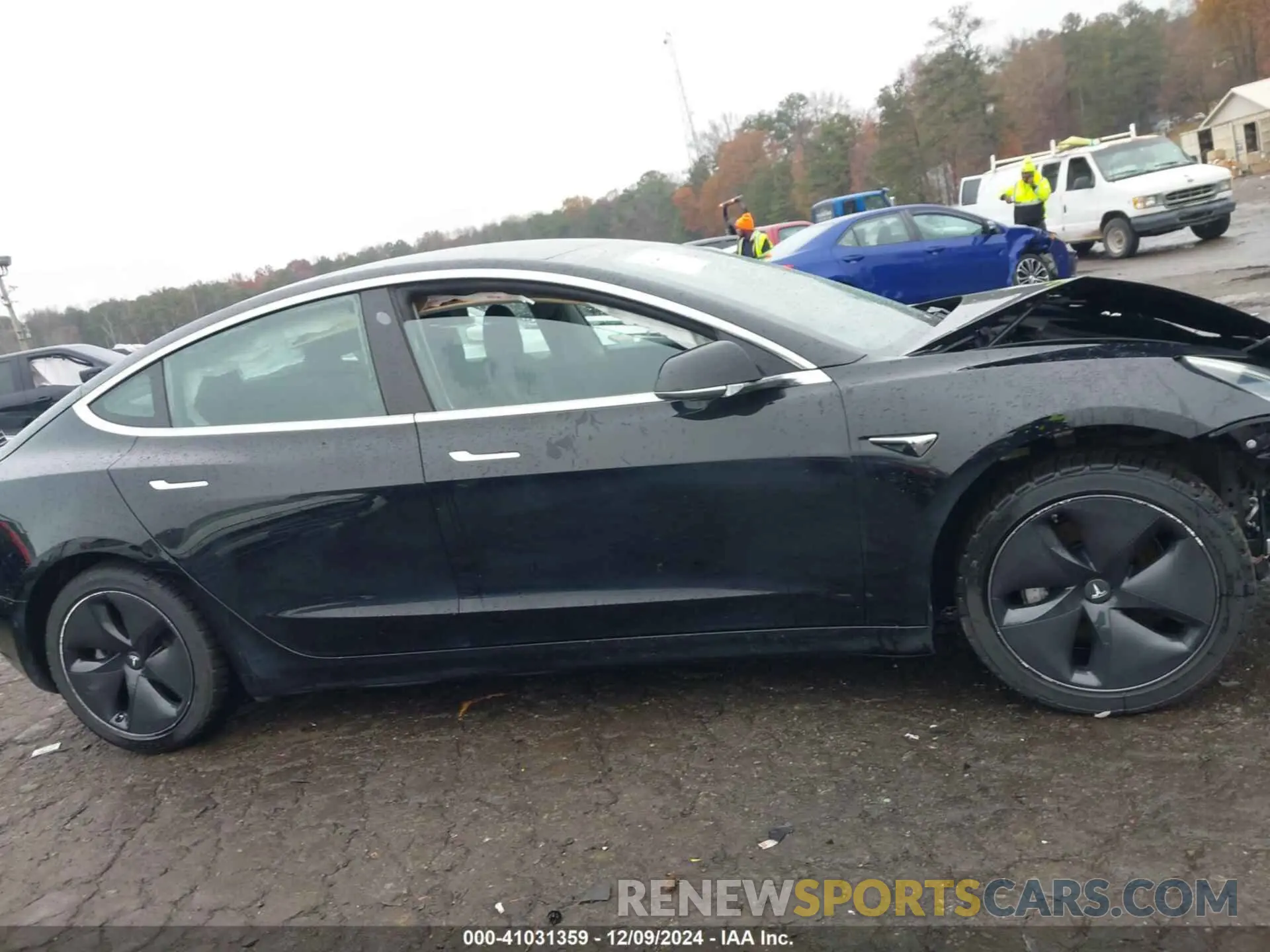 12 fotografías del automóvil dañado 5YJ3E1EB3KF385024 TESLA MODEL 3 2019