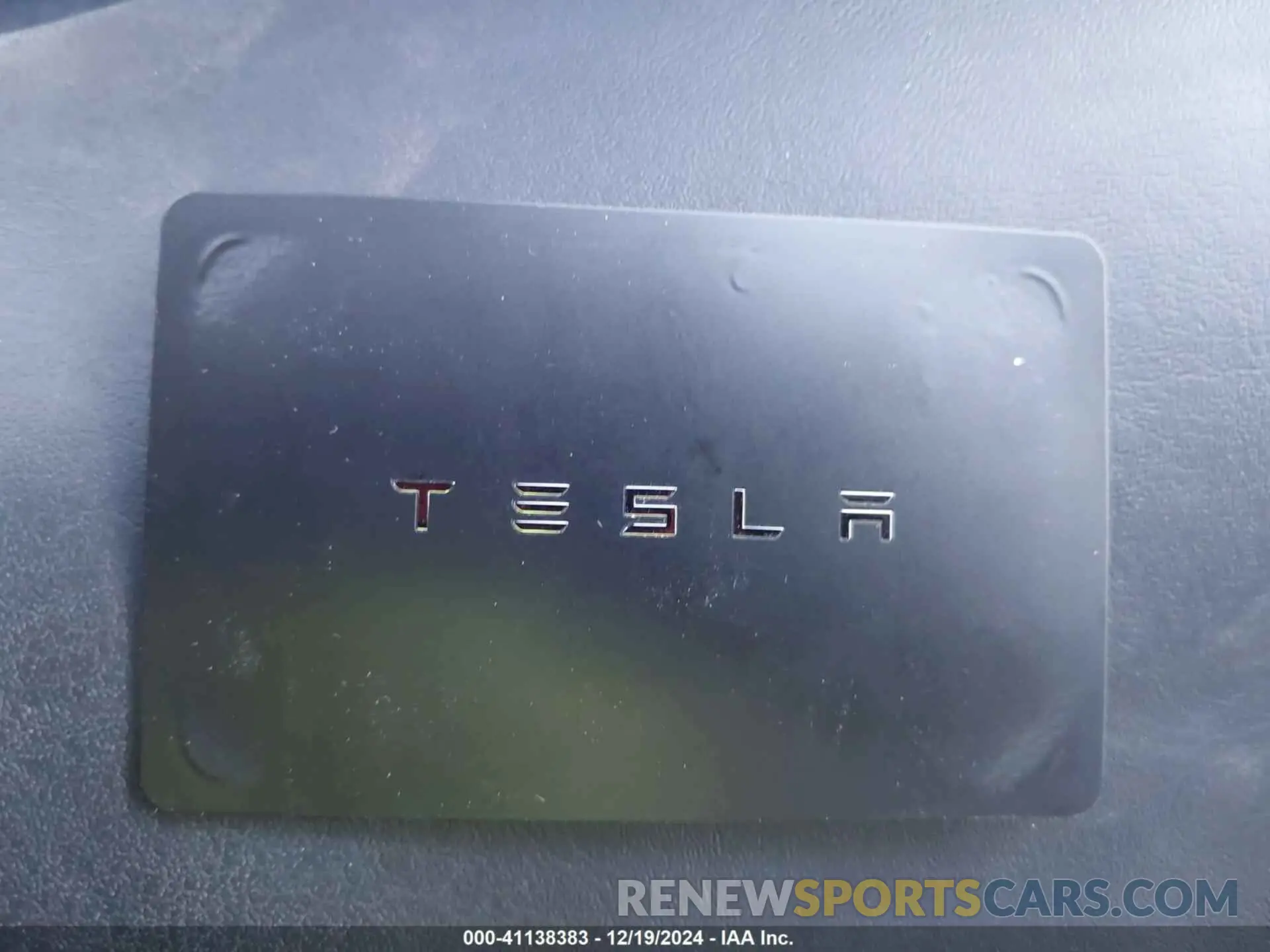 11 fotografías del automóvil dañado 5YJ3E1EB3KF406552 TESLA MODEL 3 2019