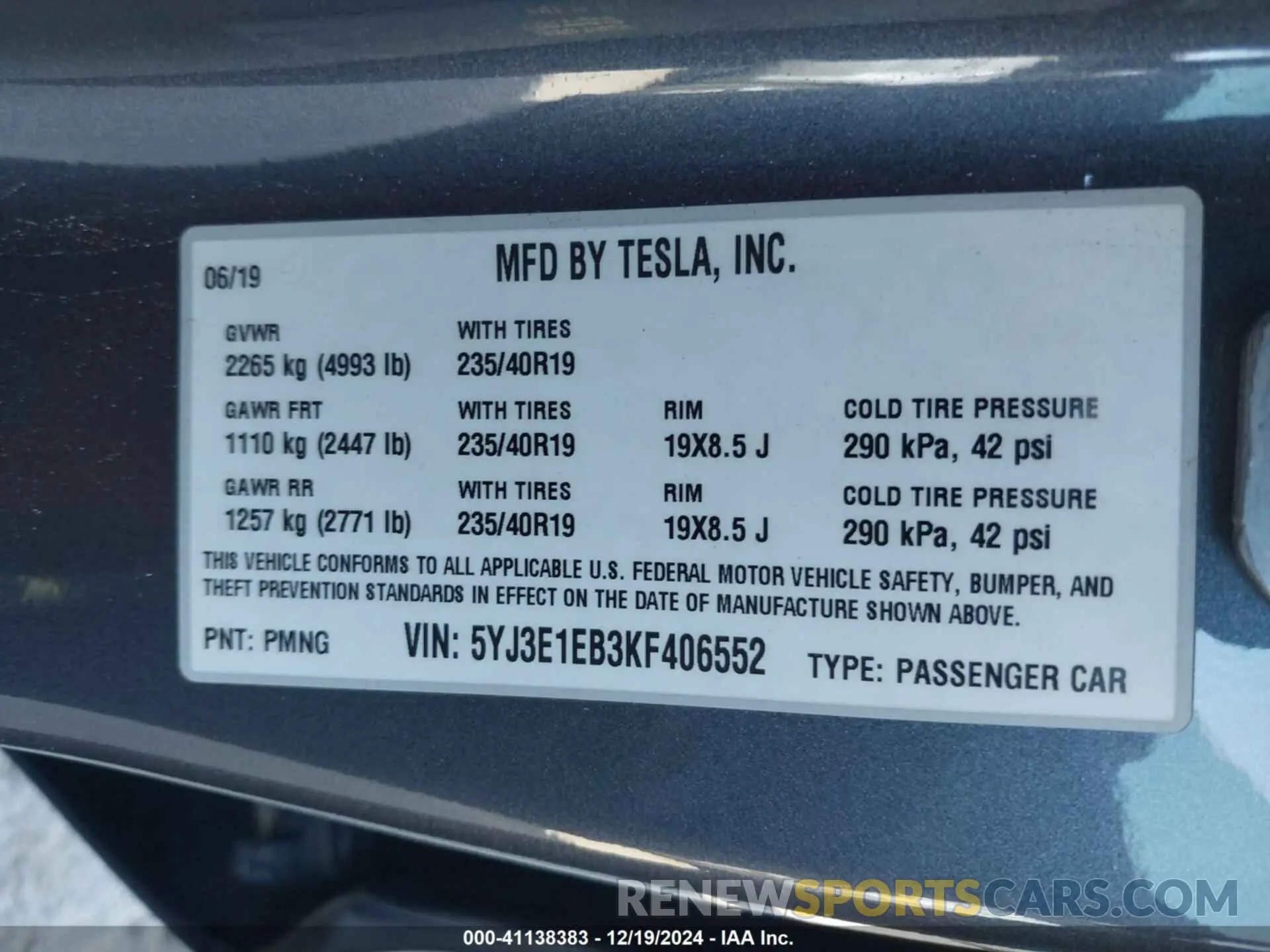 9 fotografías del automóvil dañado 5YJ3E1EB3KF406552 TESLA MODEL 3 2019