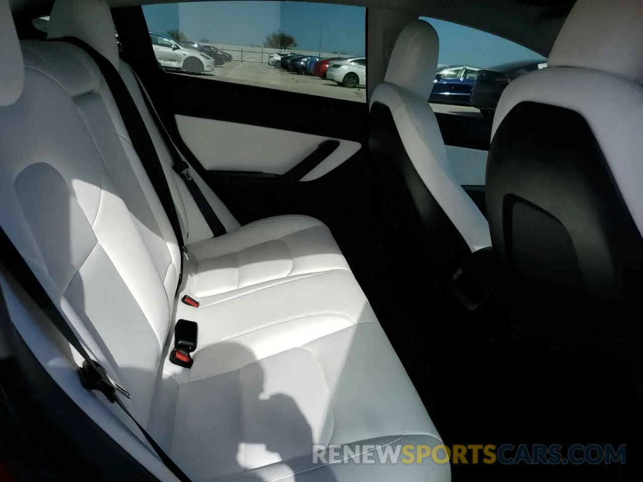 10 fotografías del automóvil dañado 5YJ3E1EB3KF421777 TESLA MODEL 3 2019