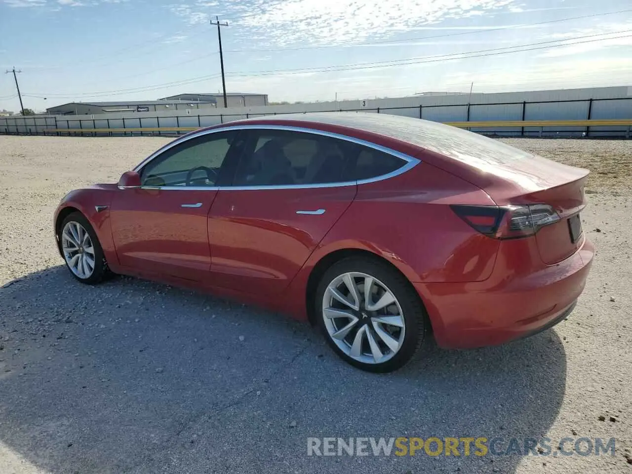 2 fotografías del automóvil dañado 5YJ3E1EB3KF421777 TESLA MODEL 3 2019