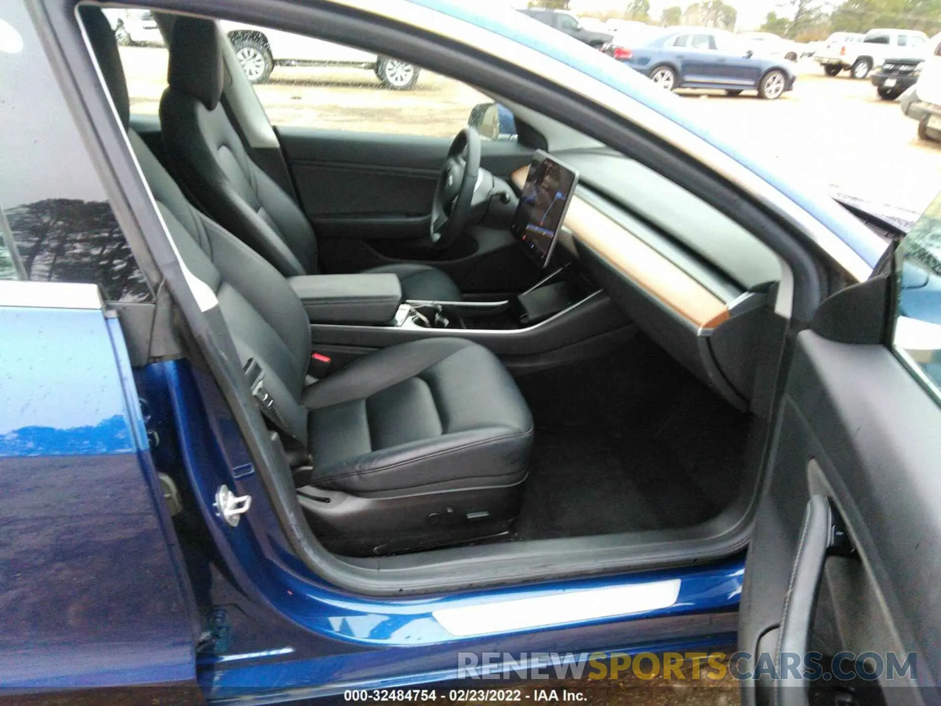 5 fotografías del automóvil dañado 5YJ3E1EB3KF452656 TESLA MODEL 3 2019