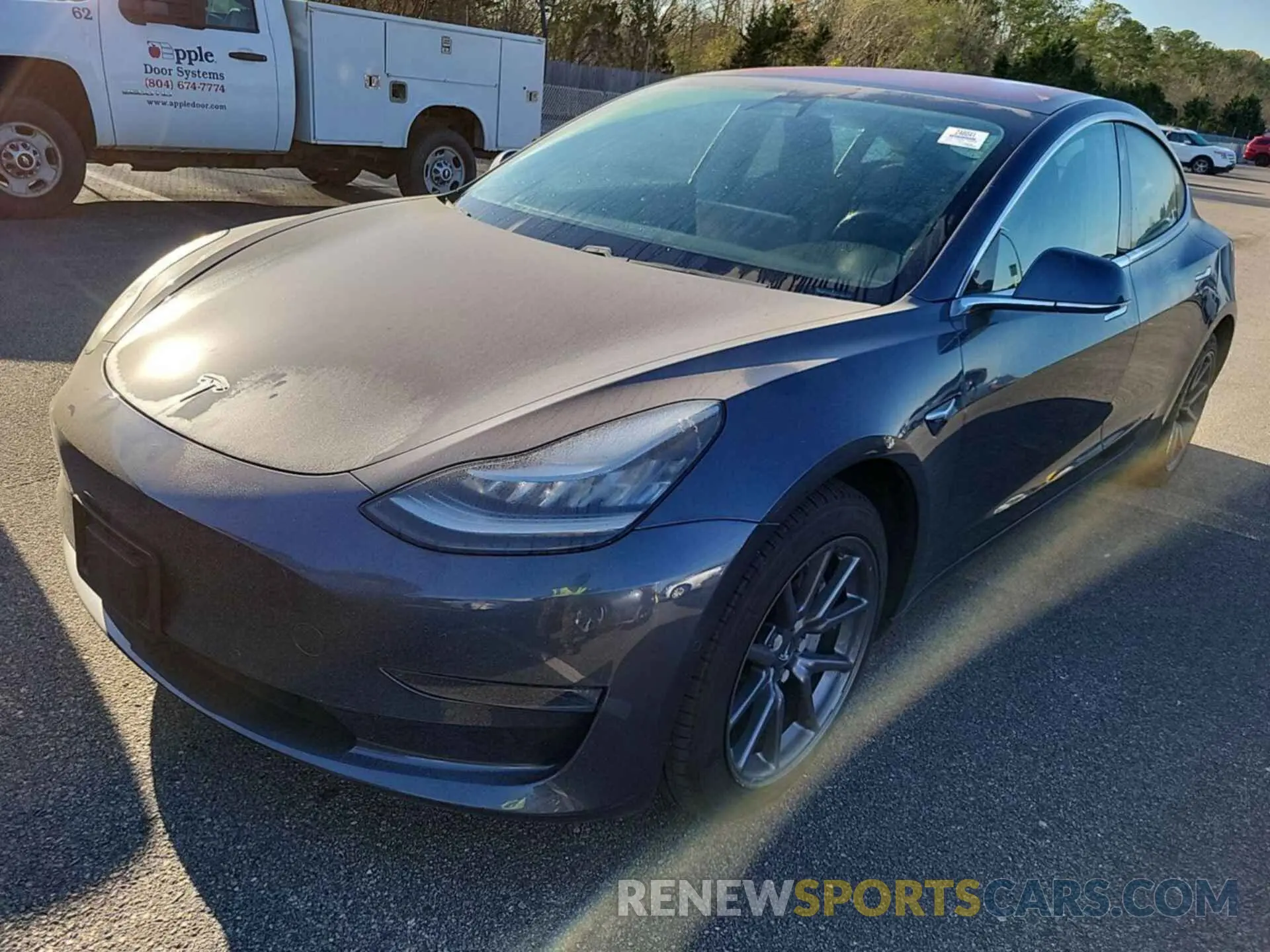 16 fotografías del automóvil dañado 5YJ3E1EB4KF191828 TESLA MODEL 3 2019