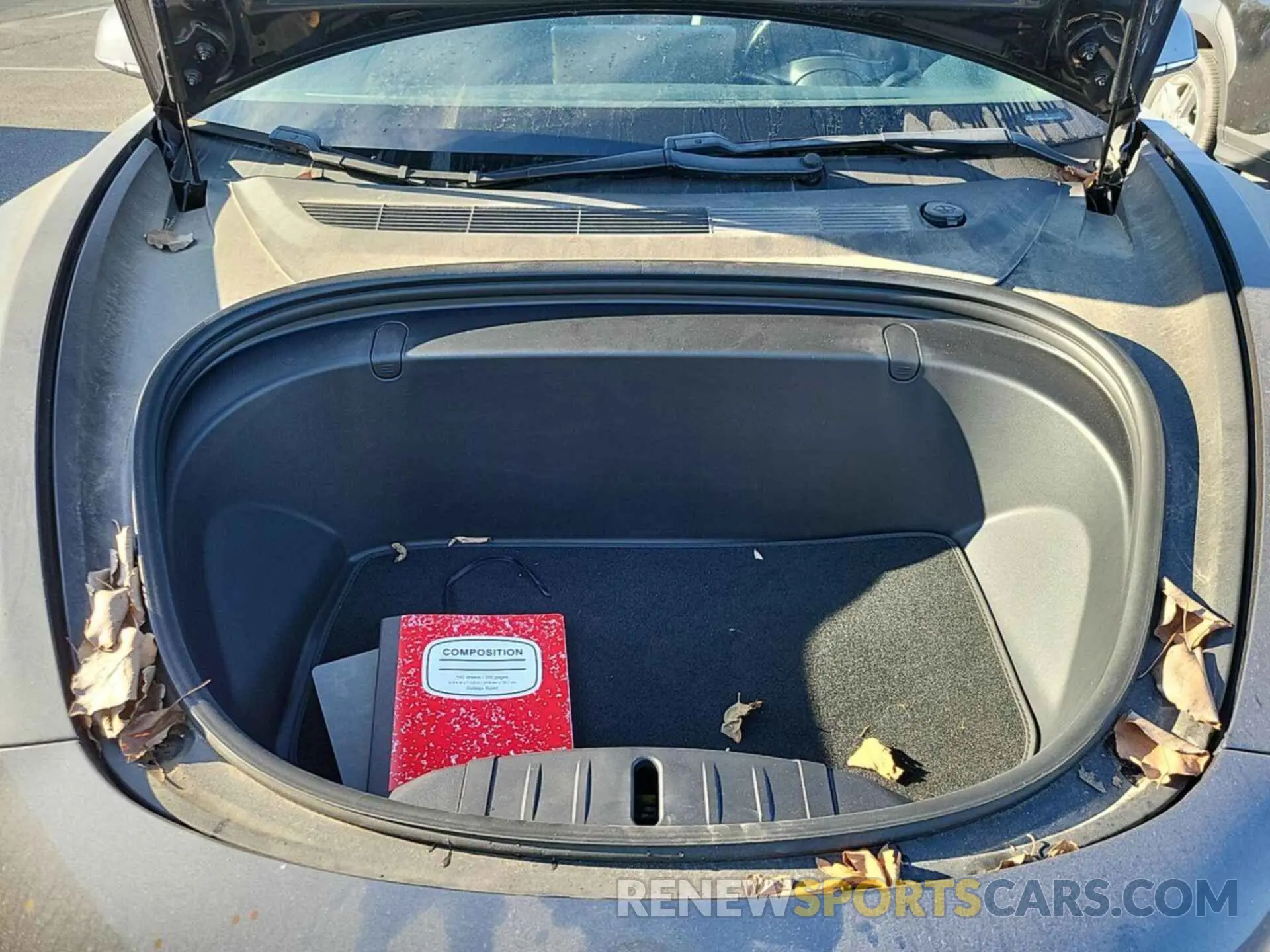 26 fotografías del automóvil dañado 5YJ3E1EB4KF191828 TESLA MODEL 3 2019
