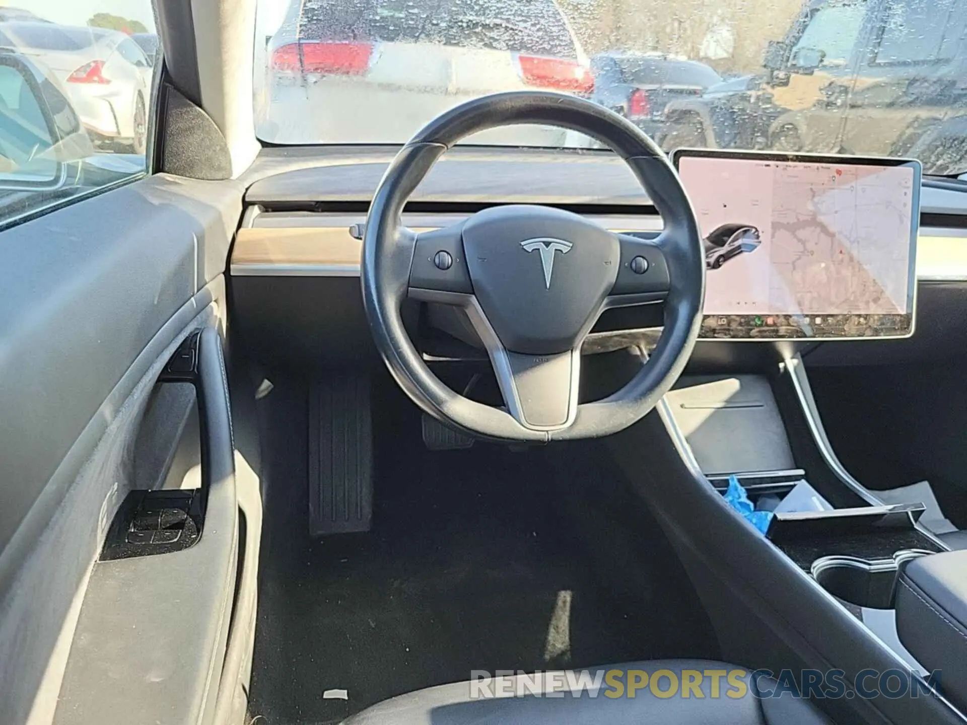 5 fotografías del automóvil dañado 5YJ3E1EB4KF191828 TESLA MODEL 3 2019