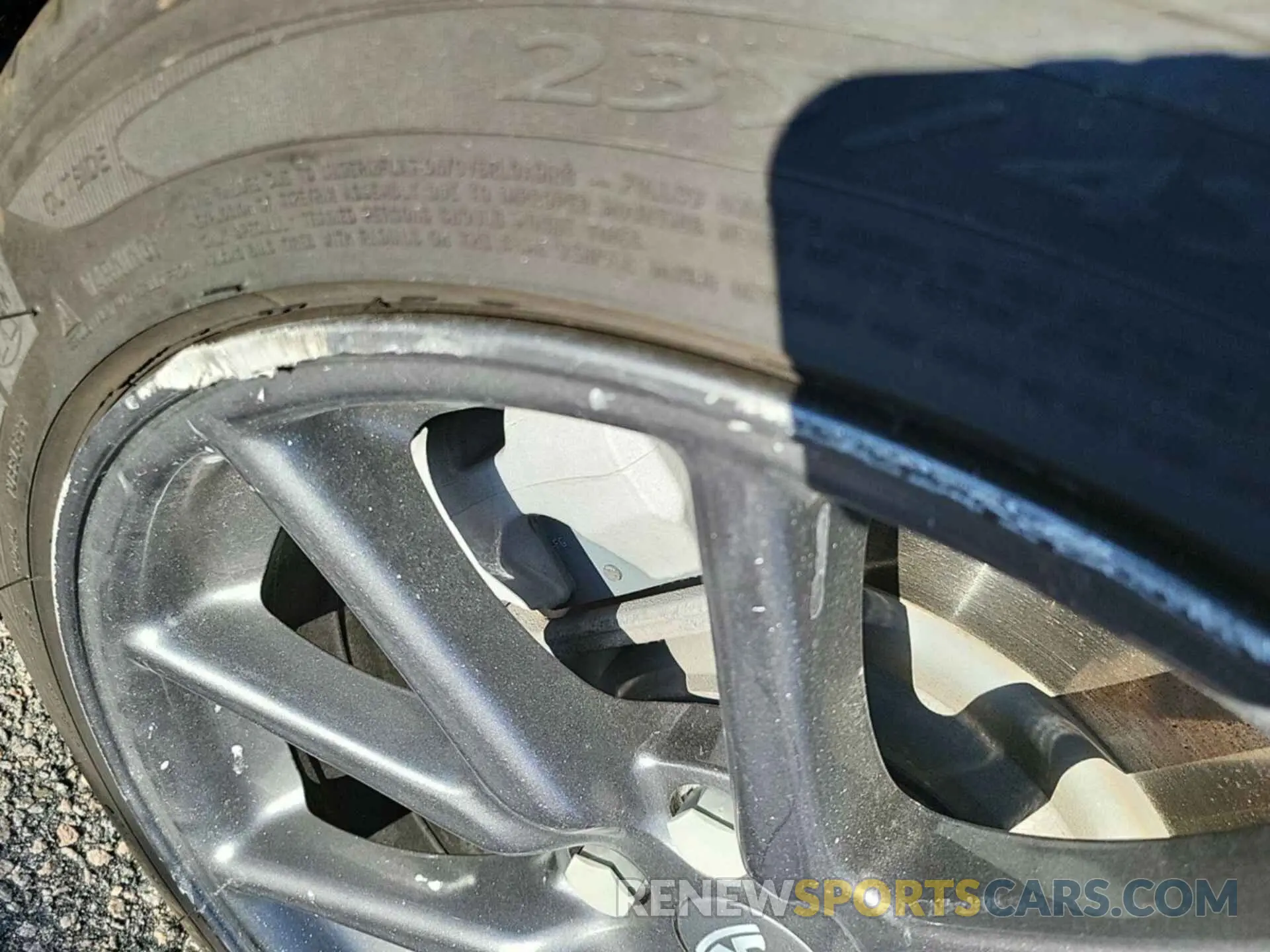 7 fotografías del automóvil dañado 5YJ3E1EB4KF191828 TESLA MODEL 3 2019