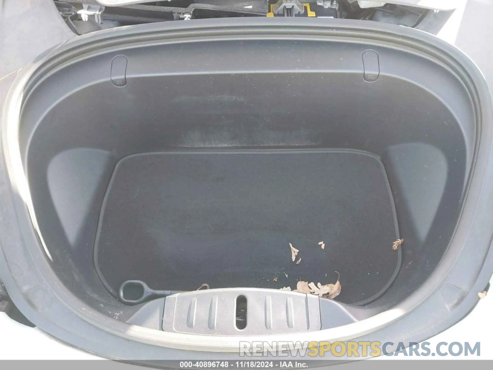 10 fotografías del automóvil dañado 5YJ3E1EB4KF194678 TESLA MODEL 3 2019