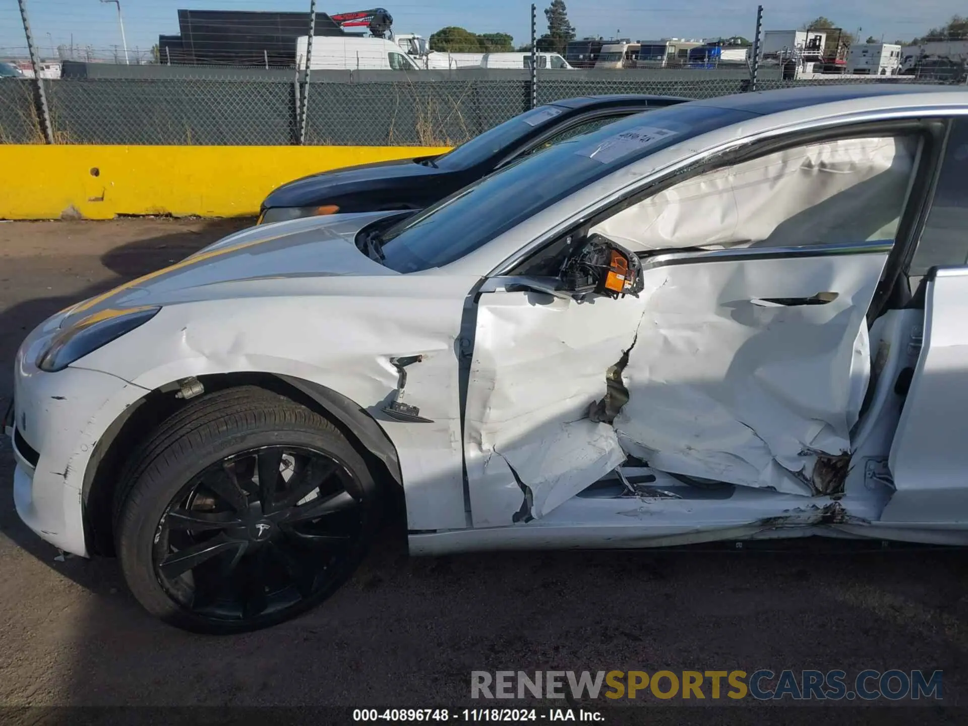 6 fotografías del automóvil dañado 5YJ3E1EB4KF194678 TESLA MODEL 3 2019