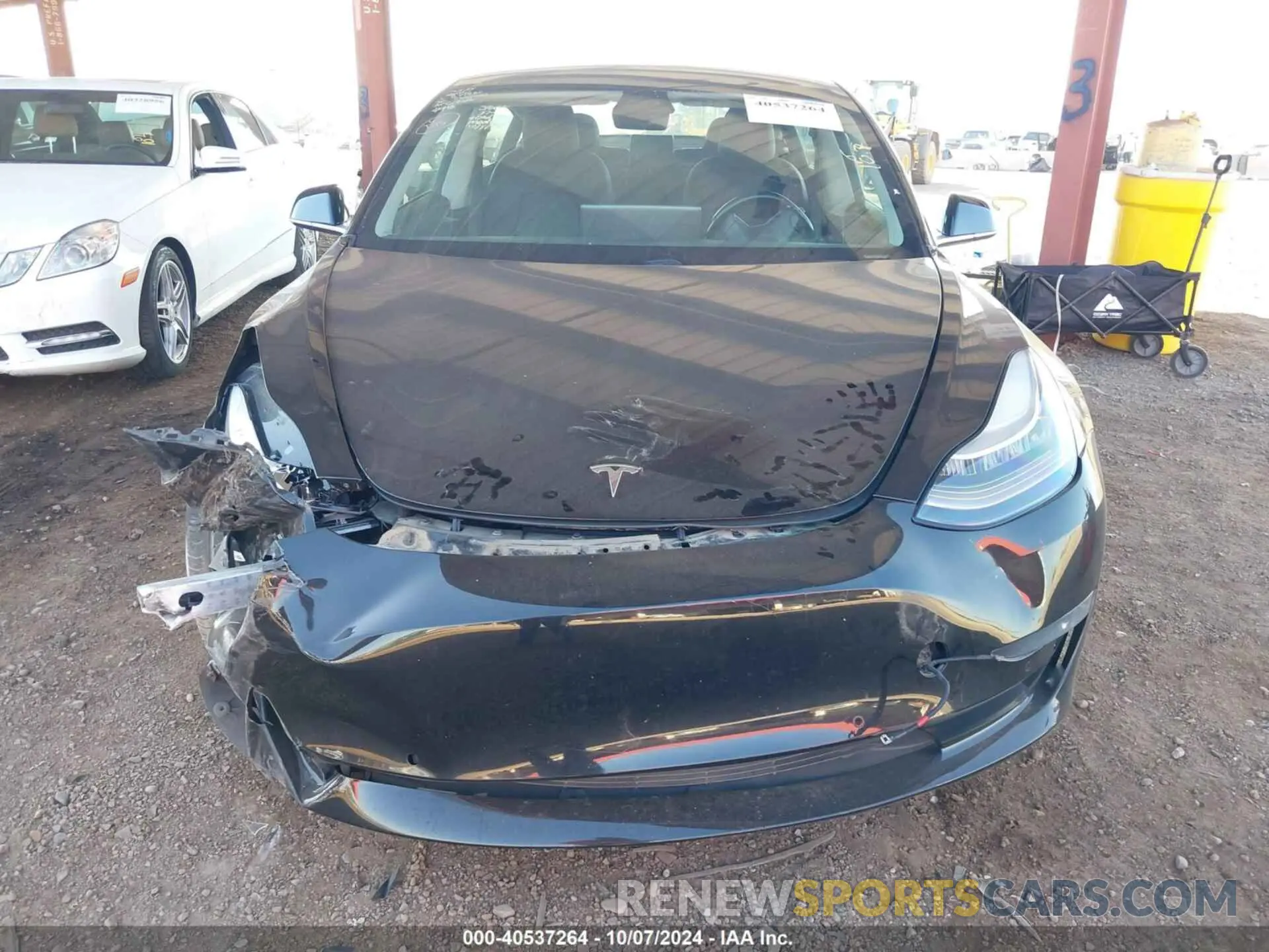 11 fotografías del automóvil dañado 5YJ3E1EB4KF364800 TESLA MODEL 3 2019