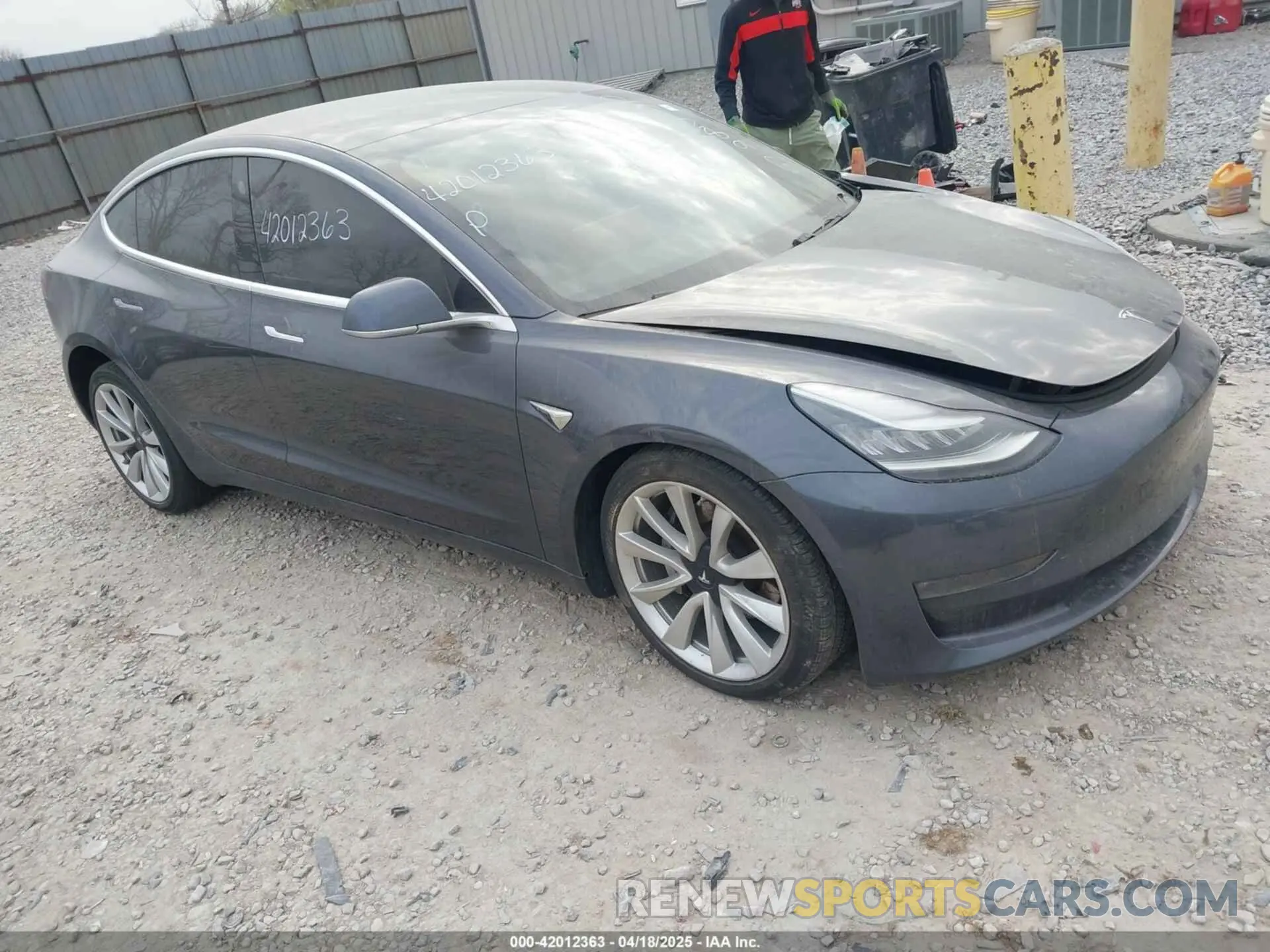 1 fotografías del automóvil dañado 5YJ3E1EB5KF205896 TESLA MODEL 3 2019