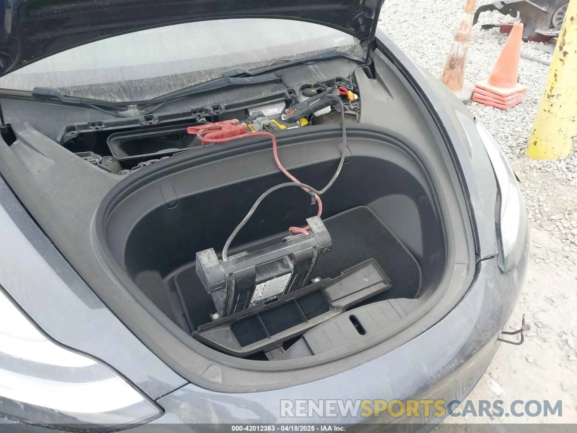 10 fotografías del automóvil dañado 5YJ3E1EB5KF205896 TESLA MODEL 3 2019