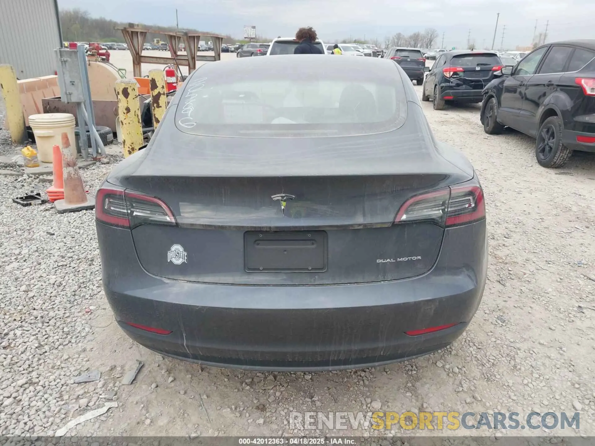 15 fotografías del automóvil dañado 5YJ3E1EB5KF205896 TESLA MODEL 3 2019