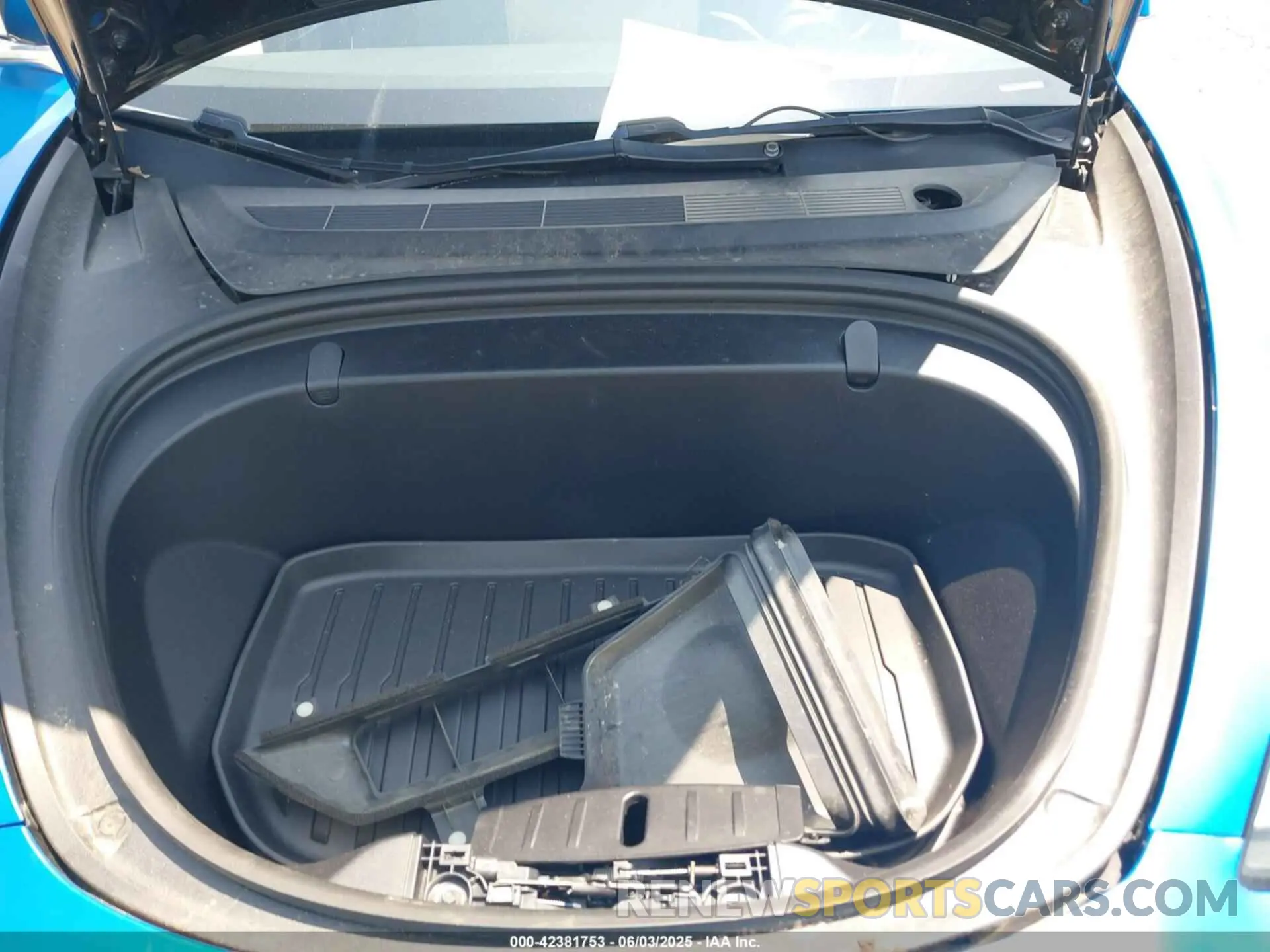 10 fotografías del automóvil dañado 5YJ3E1EB5KF208748 TESLA MODEL 3 2019