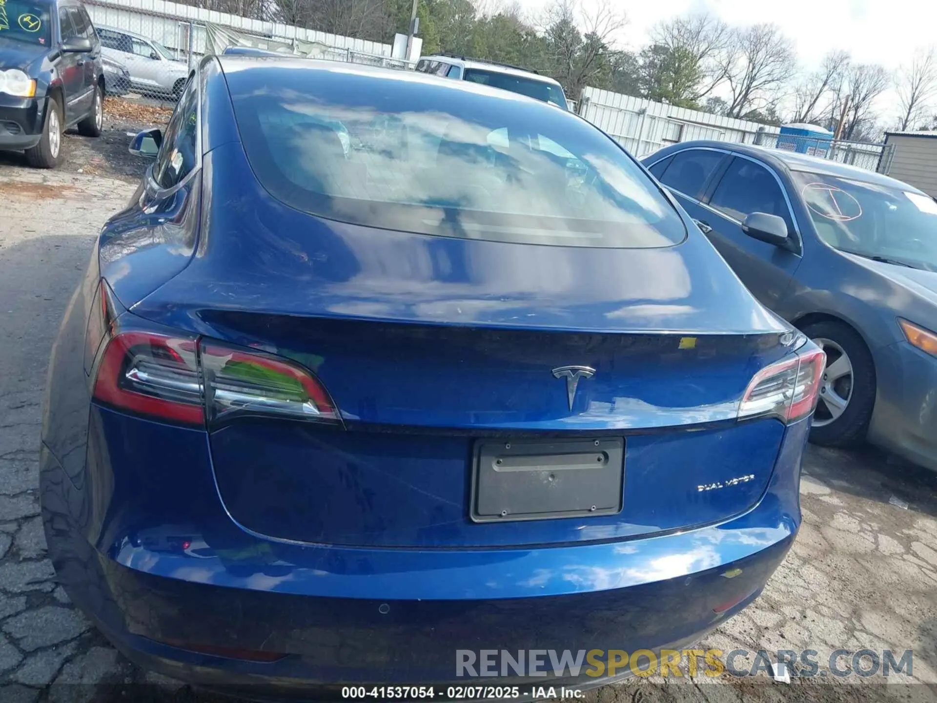 15 fotografías del automóvil dañado 5YJ3E1EB5KF365471 TESLA MODEL 3 2019