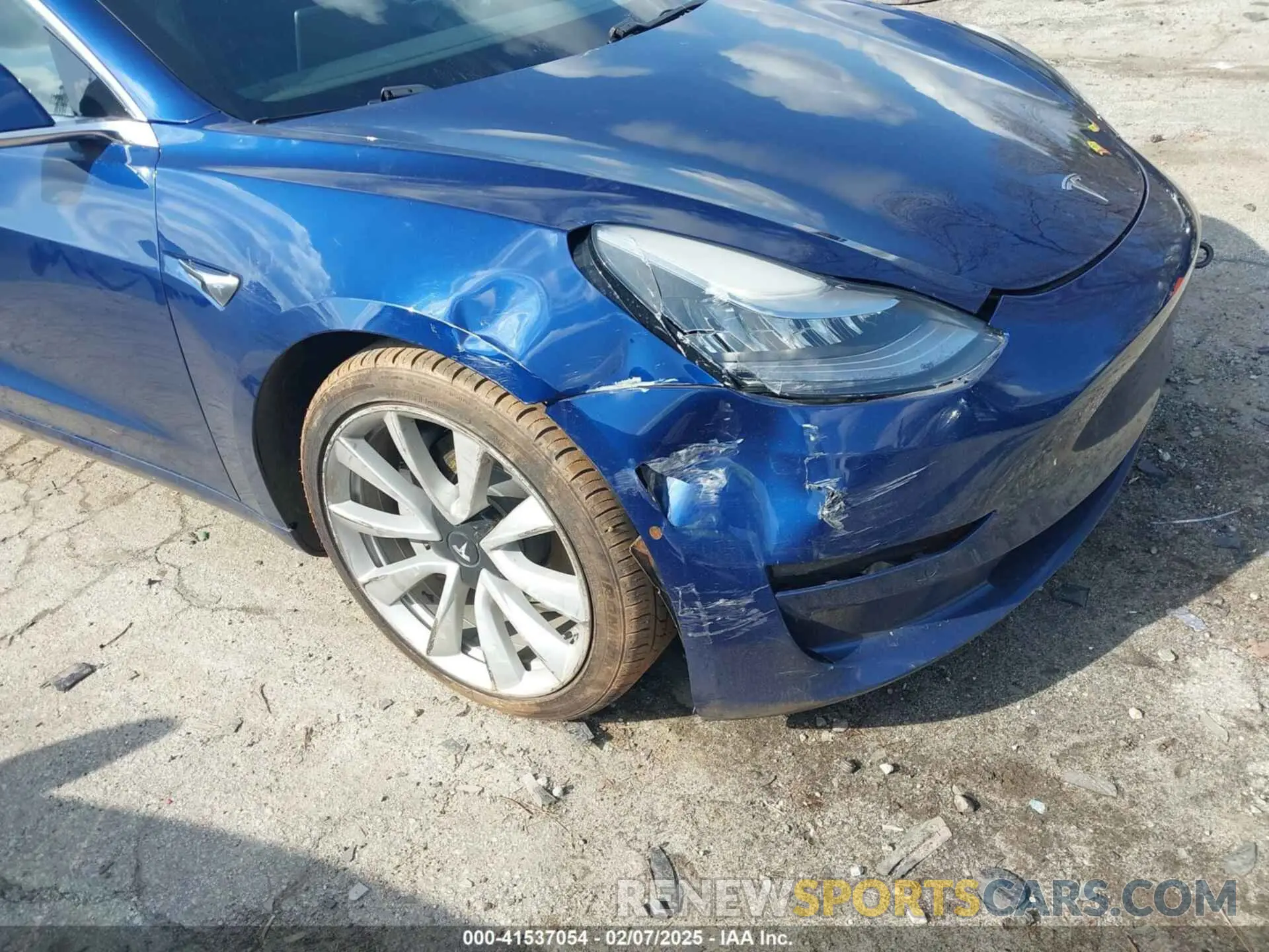 6 fotografías del automóvil dañado 5YJ3E1EB5KF365471 TESLA MODEL 3 2019