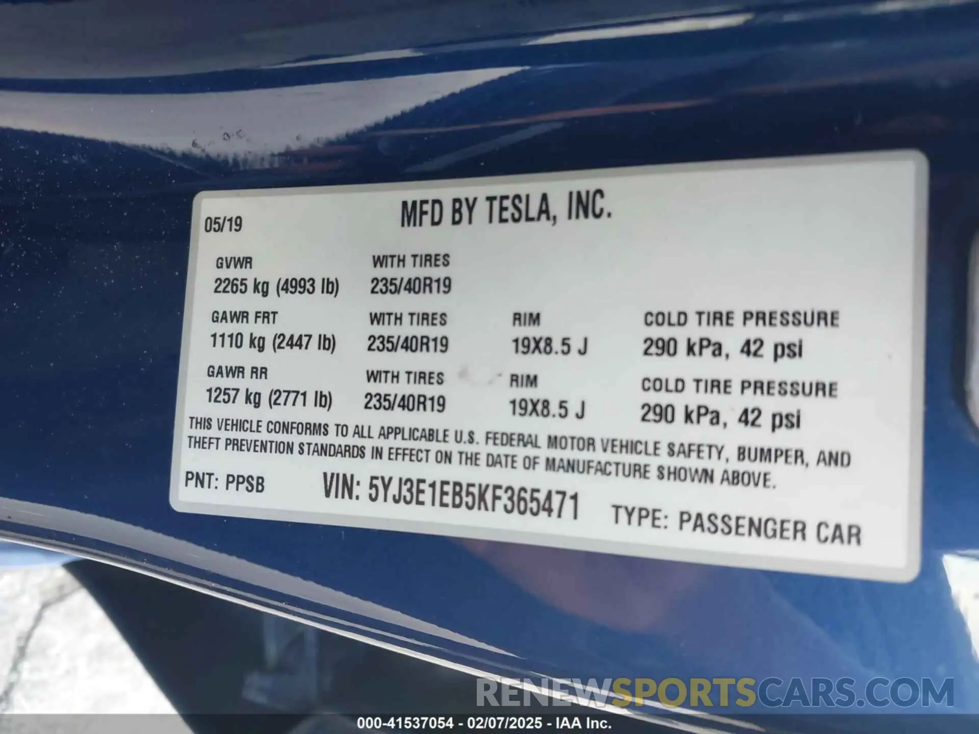 9 fotografías del automóvil dañado 5YJ3E1EB5KF365471 TESLA MODEL 3 2019