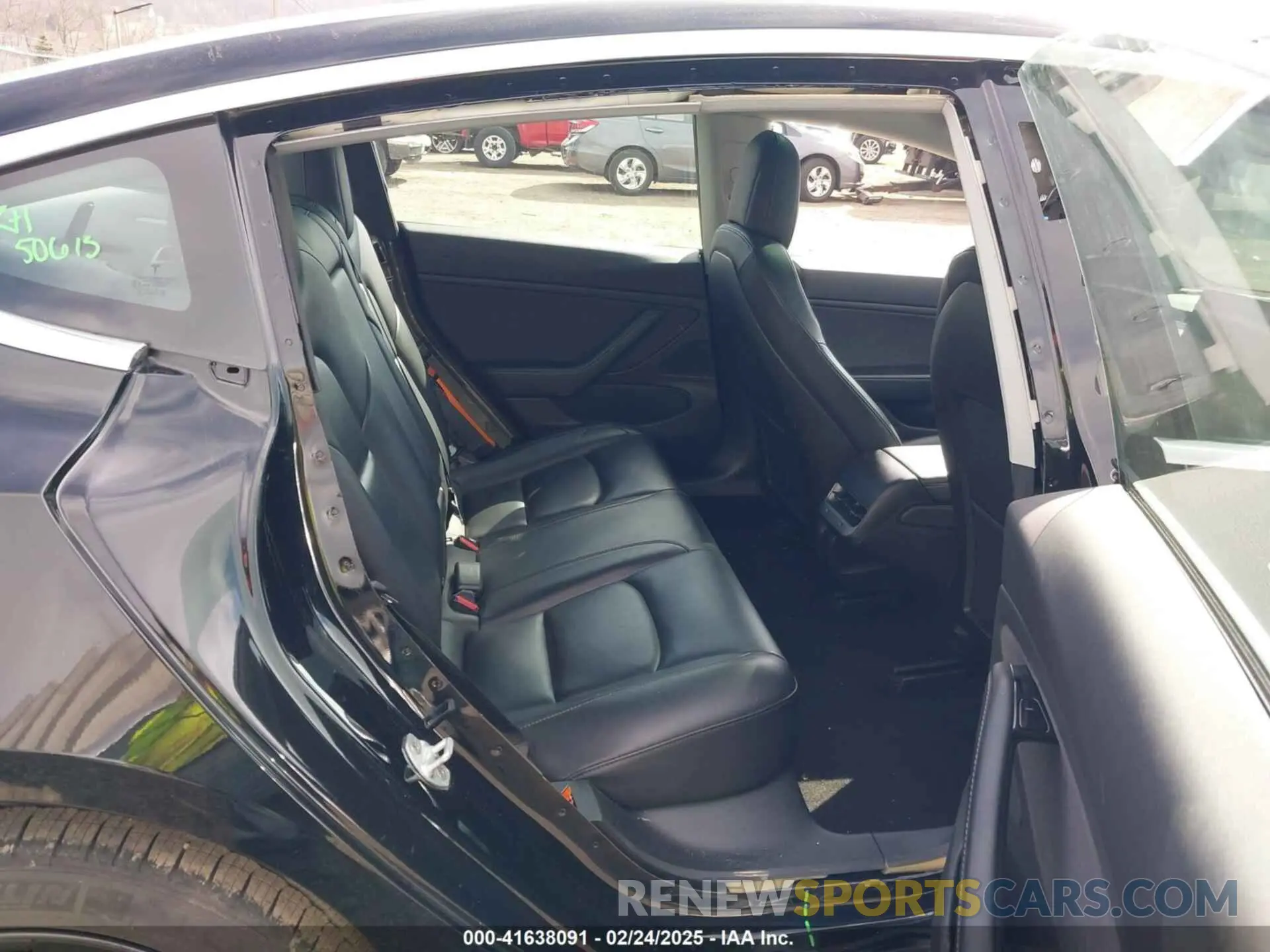8 fotografías del automóvil dañado 5YJ3E1EB5KF384330 TESLA MODEL 3 2019