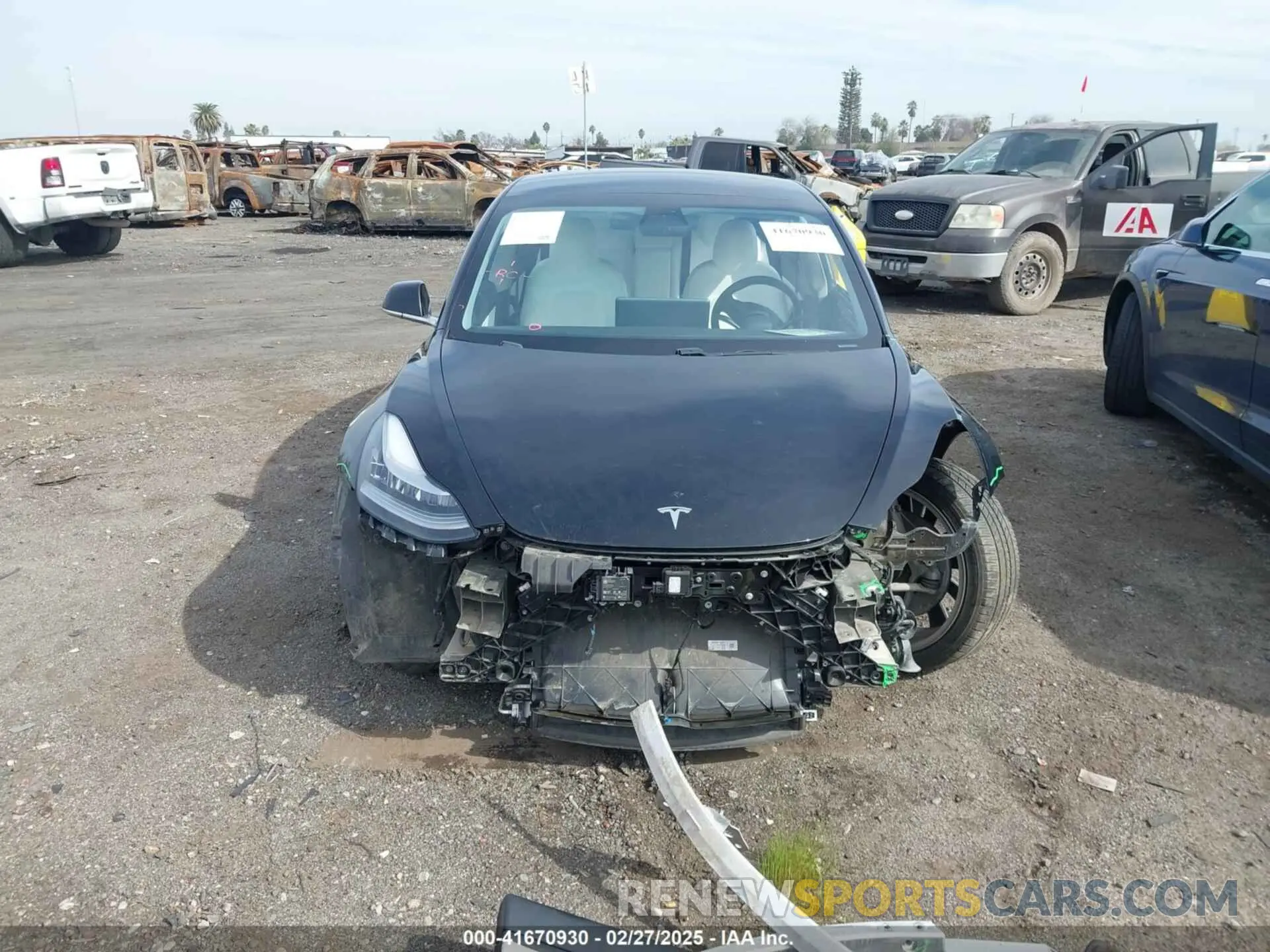 13 fotografías del automóvil dañado 5YJ3E1EB5KF391424 TESLA MODEL 3 2019