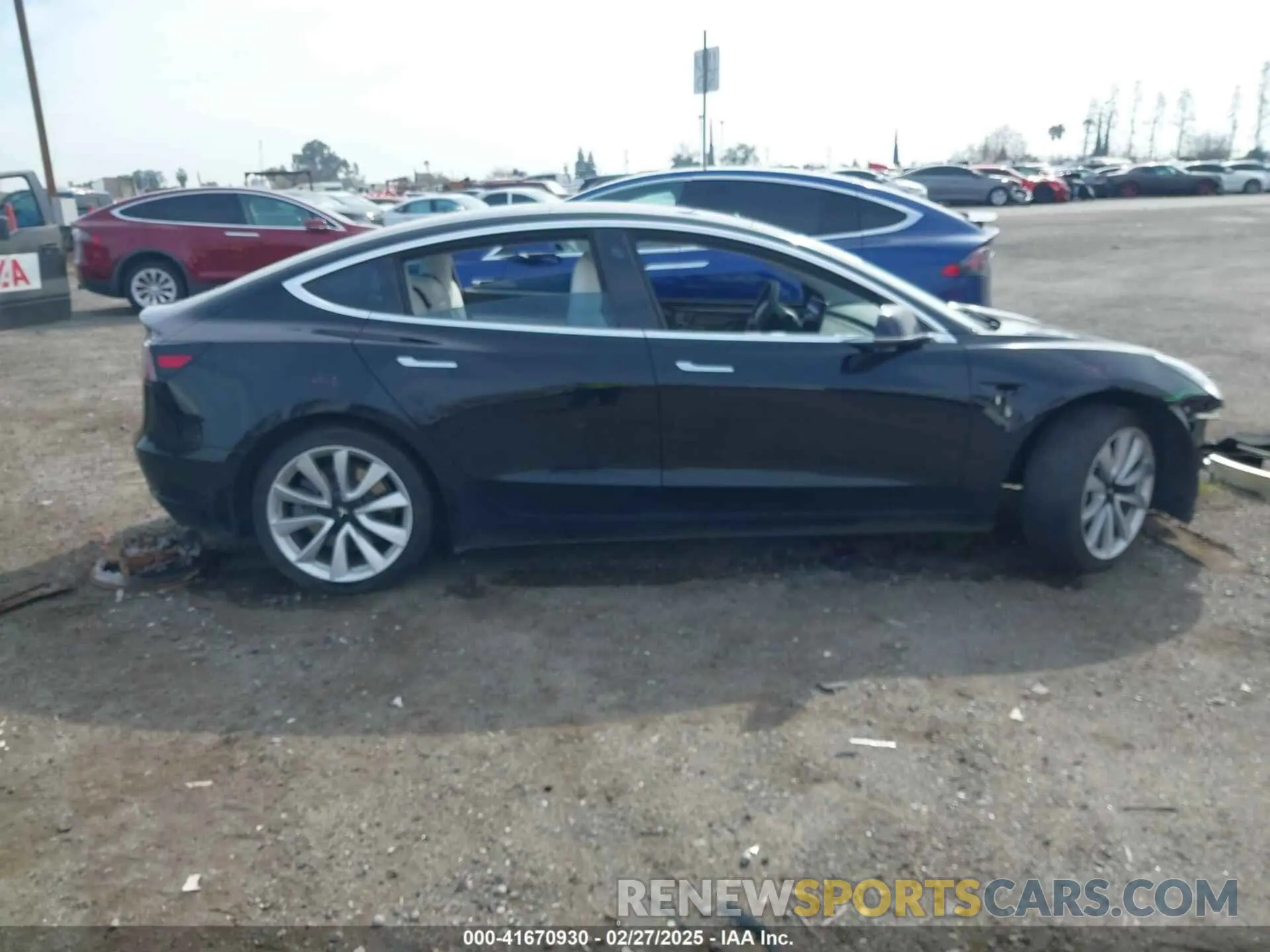 14 fotografías del automóvil dañado 5YJ3E1EB5KF391424 TESLA MODEL 3 2019