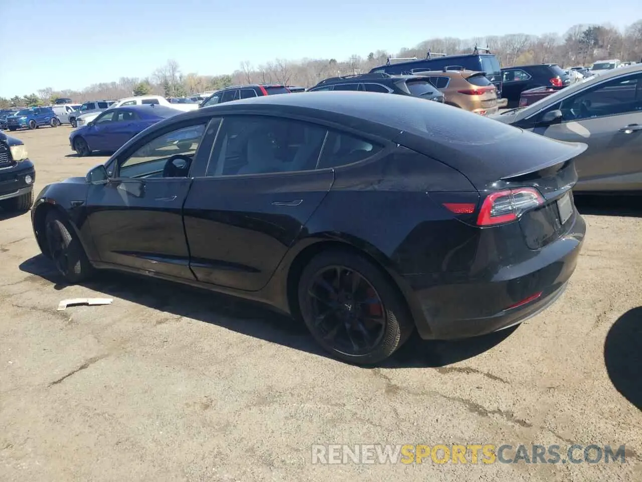 2 fotografías del automóvil dañado 5YJ3E1EB5KF440749 TESLA MODEL 3 2019