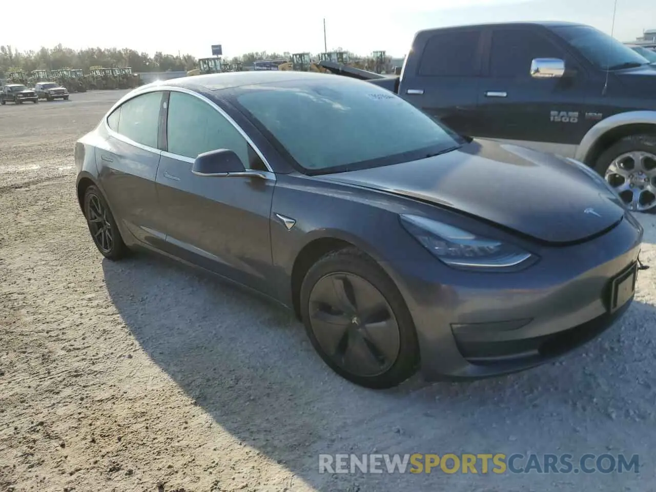 4 fotografías del automóvil dañado 5YJ3E1EB5KF452142 TESLA MODEL 3 2019