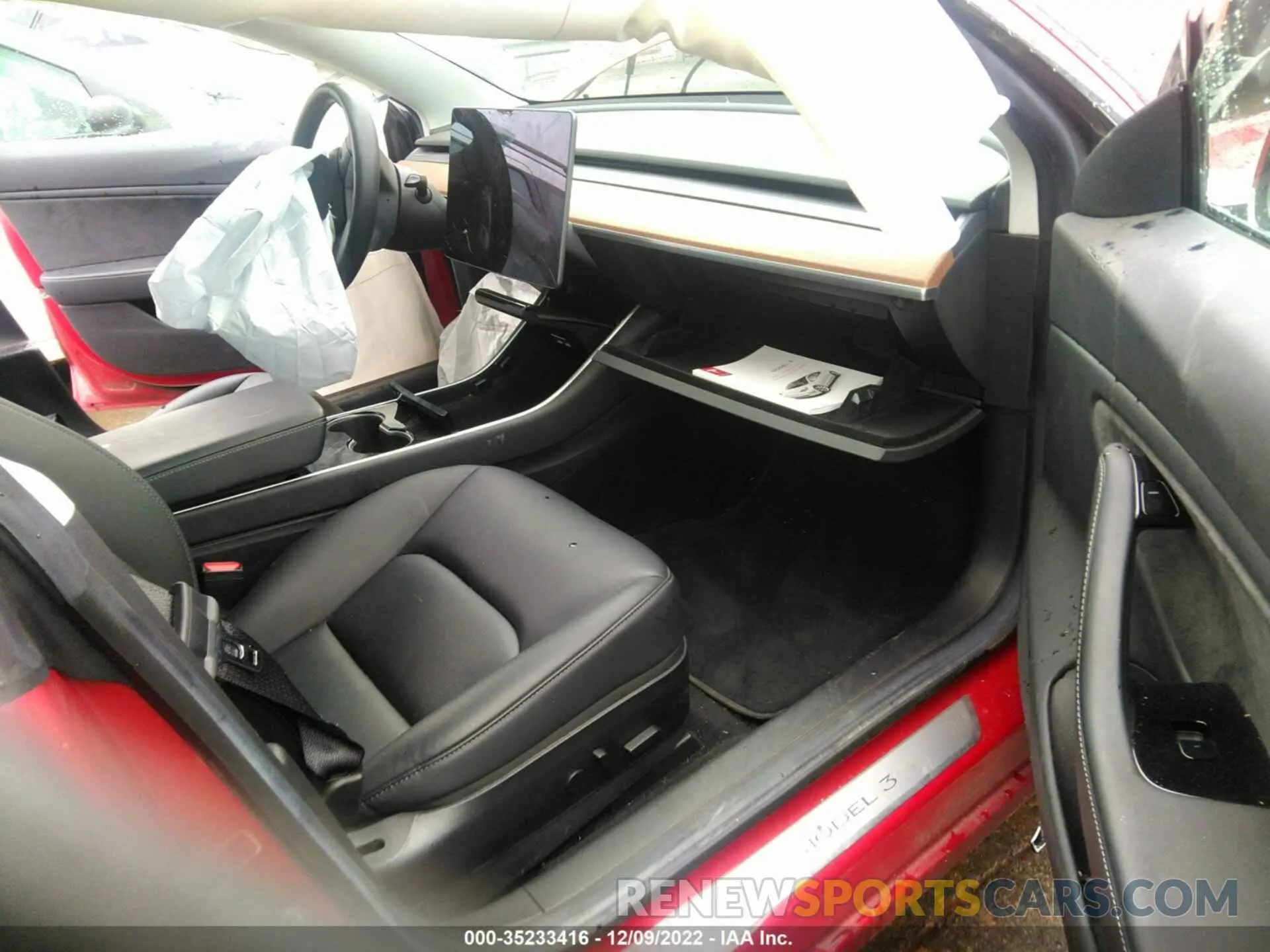 5 fotografías del automóvil dañado 5YJ3E1EB5KF464839 TESLA MODEL 3 2019