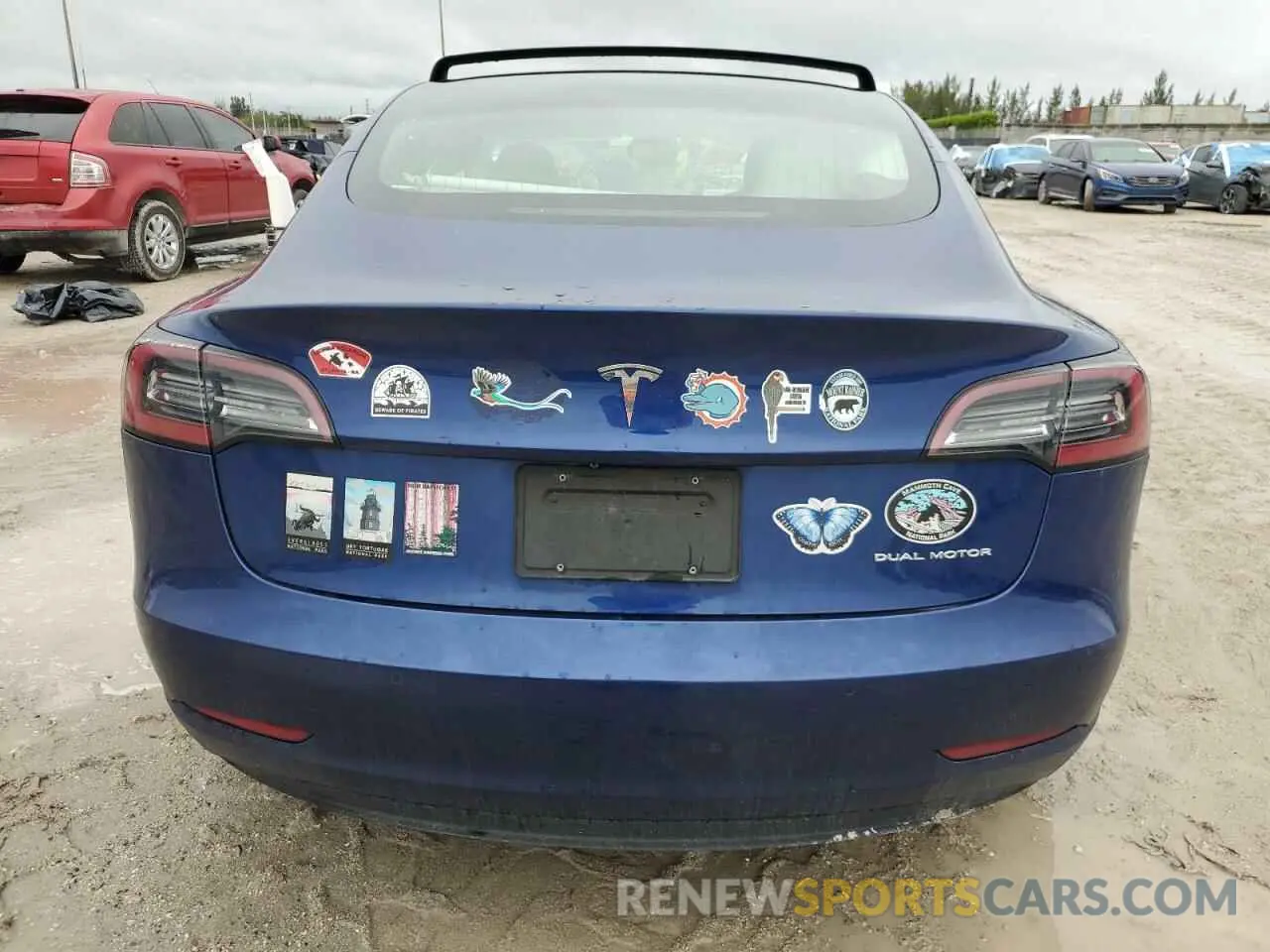 6 fotografías del automóvil dañado 5YJ3E1EB5KF482337 TESLA MODEL 3 2019