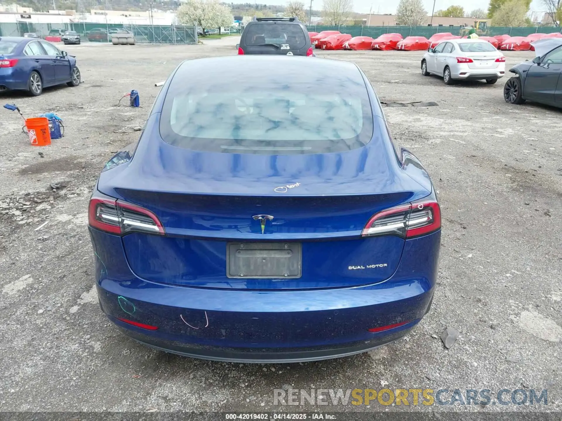16 fotografías del automóvil dañado 5YJ3E1EB5KF497582 TESLA MODEL 3 2019