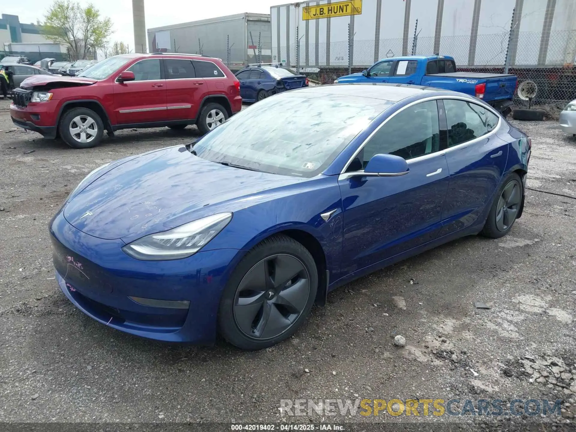 2 fotografías del automóvil dañado 5YJ3E1EB5KF497582 TESLA MODEL 3 2019