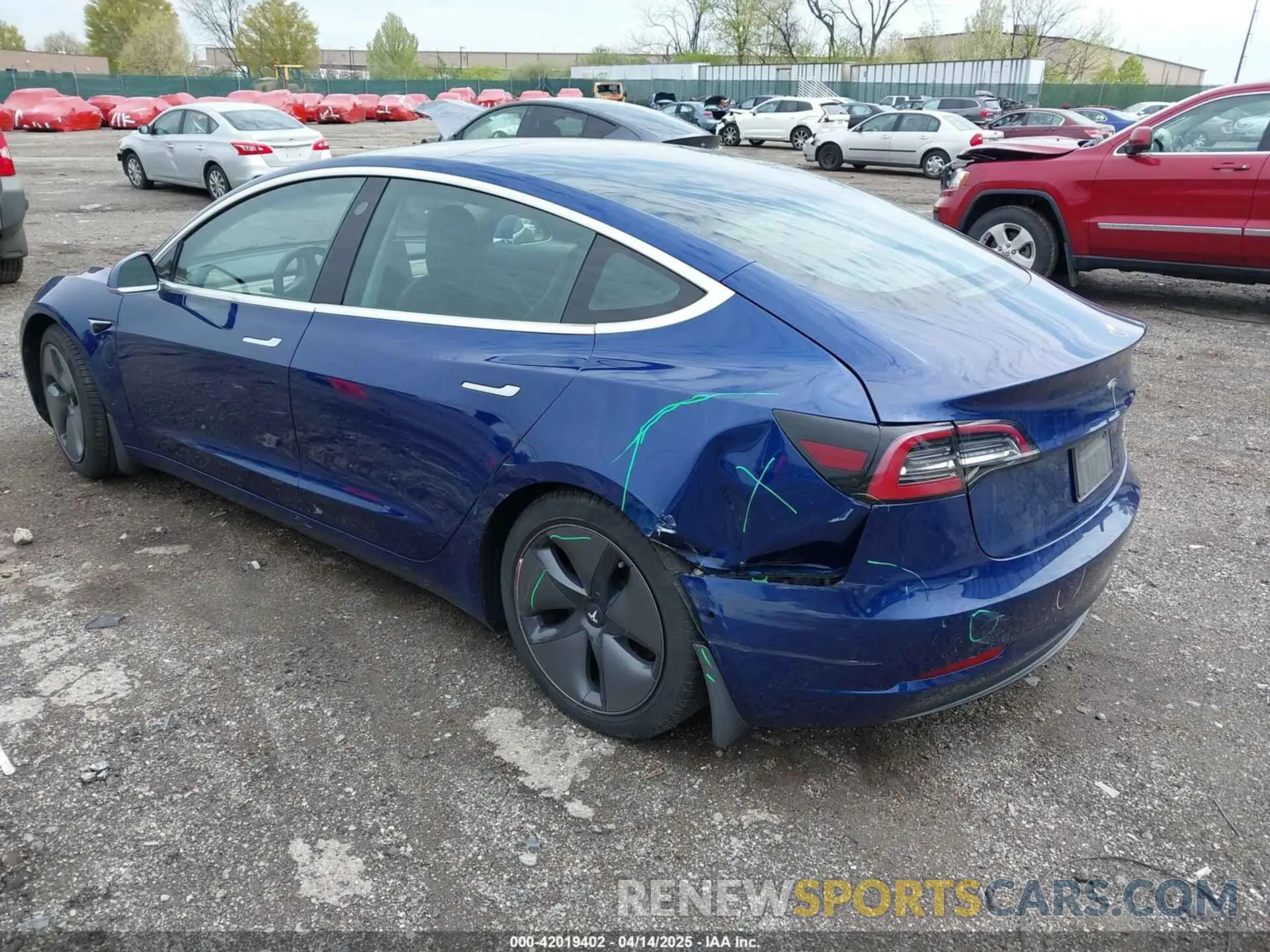 3 fotografías del automóvil dañado 5YJ3E1EB5KF497582 TESLA MODEL 3 2019