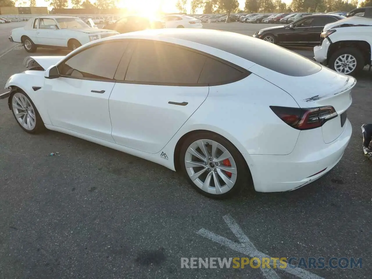 2 fotografías del automóvil dañado 5YJ3E1EB5KF514476 TESLA MODEL 3 2019