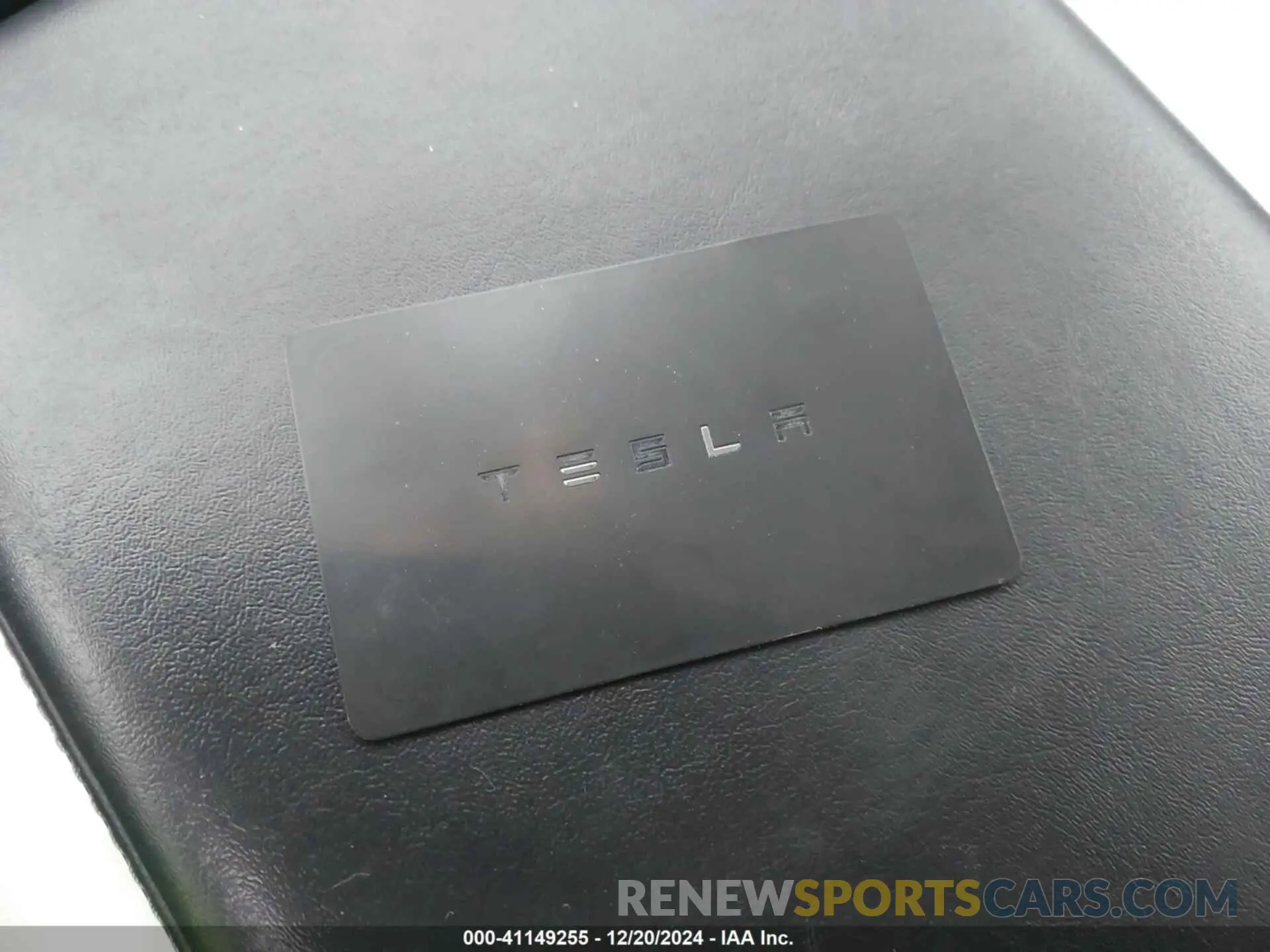 11 fotografías del automóvil dañado 5YJ3E1EB5KF533660 TESLA MODEL 3 2019