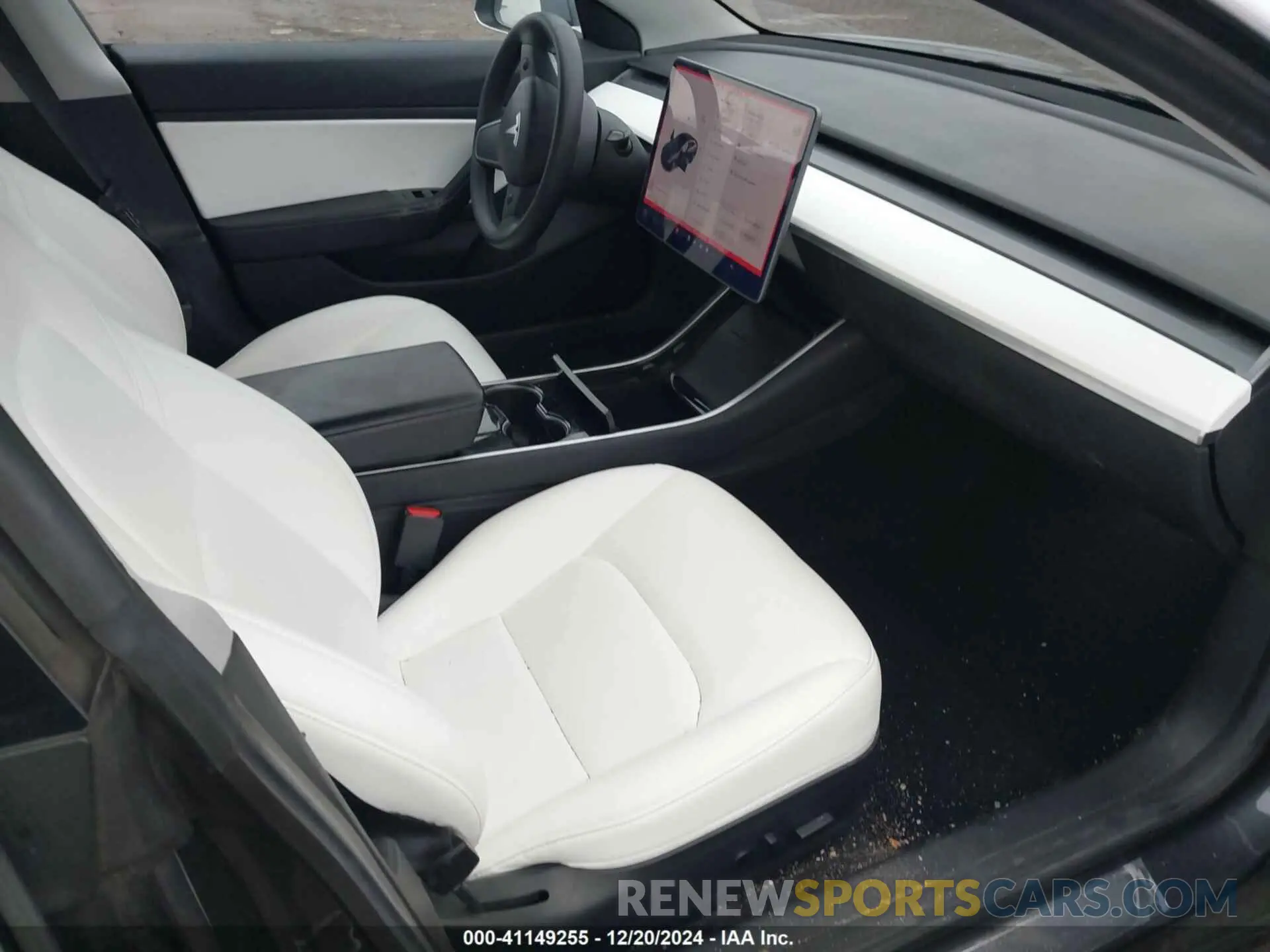 5 fotografías del automóvil dañado 5YJ3E1EB5KF533660 TESLA MODEL 3 2019