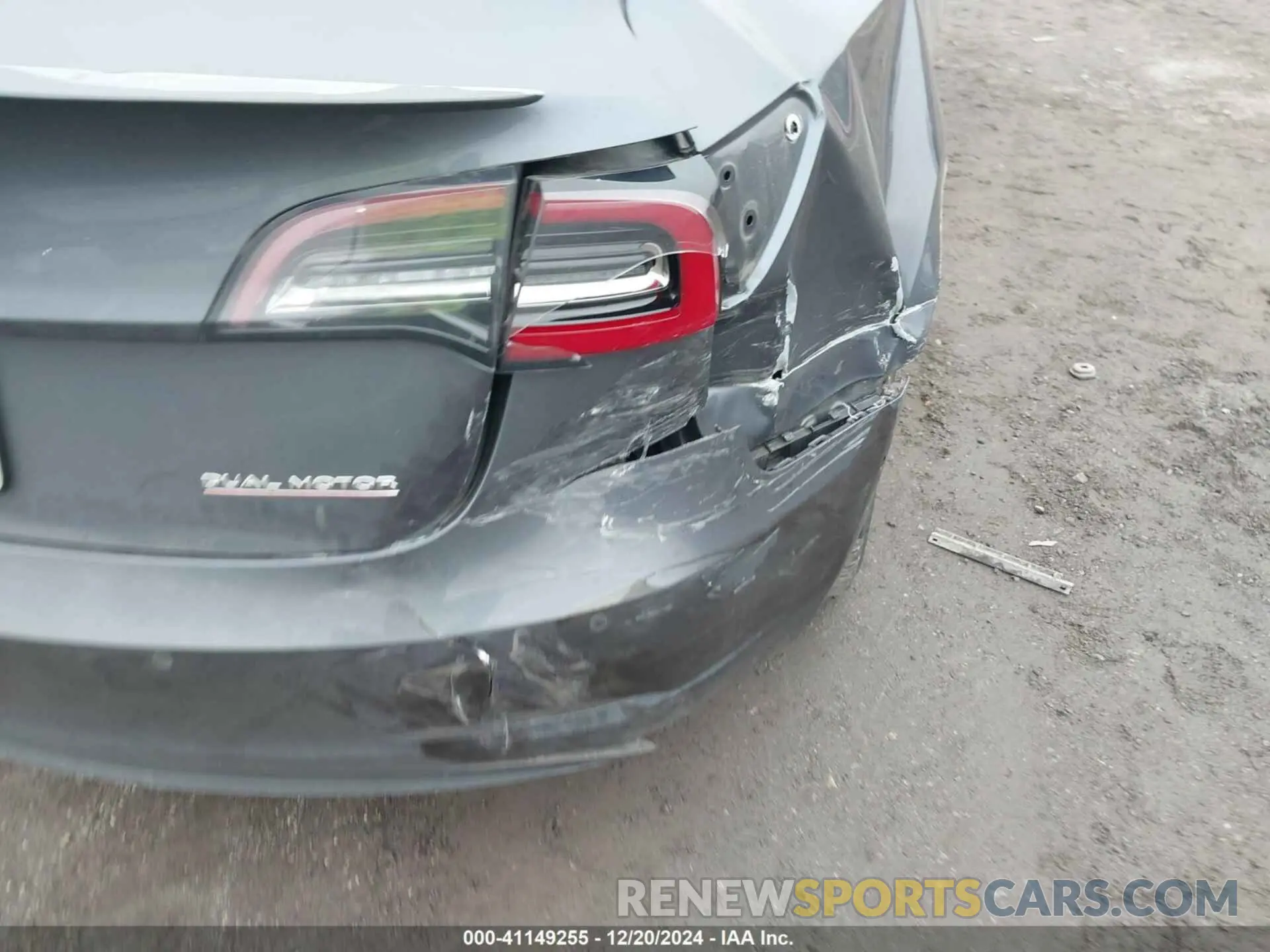 6 fotografías del automóvil dañado 5YJ3E1EB5KF533660 TESLA MODEL 3 2019