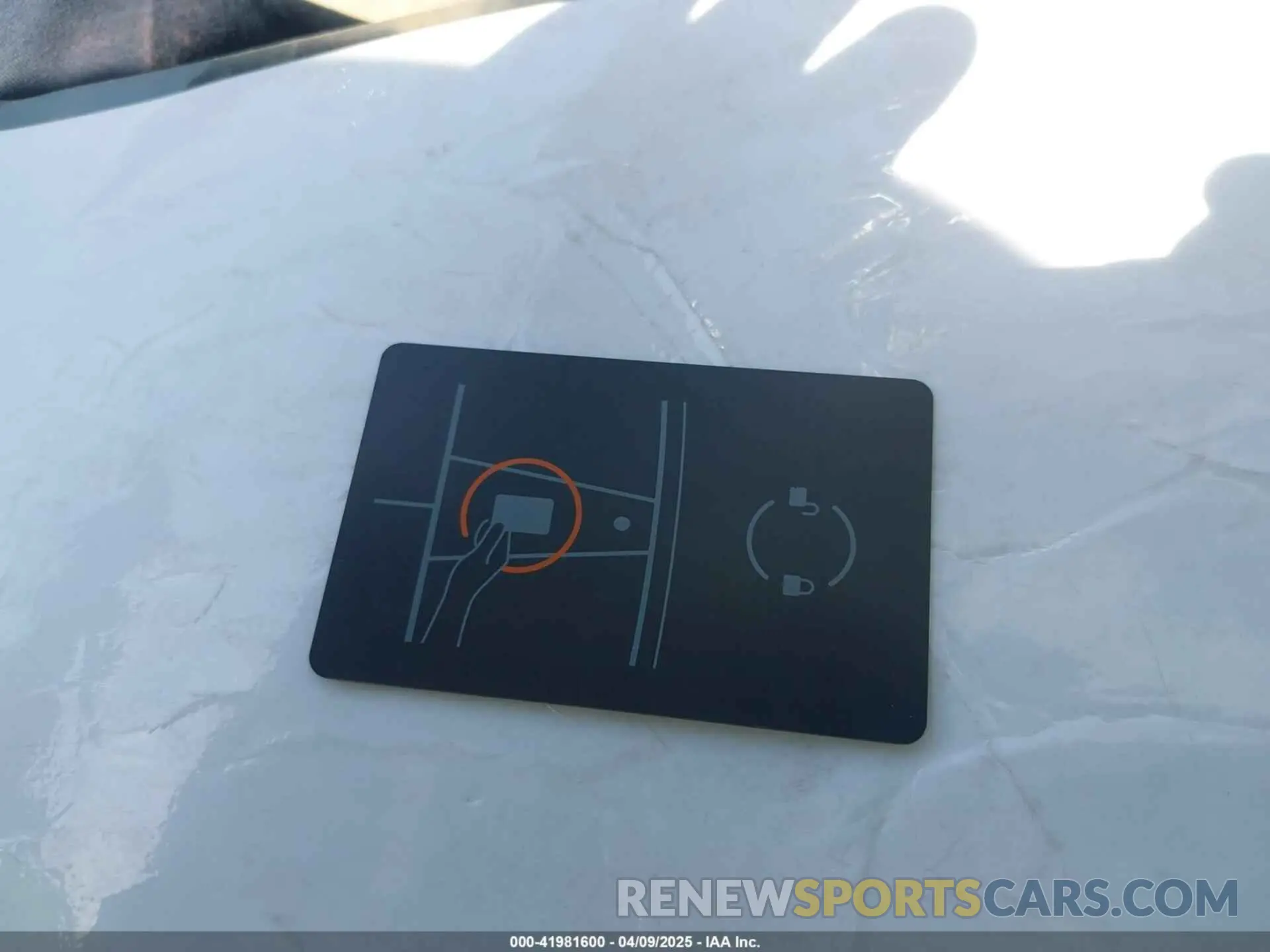 11 fotografías del automóvil dañado 5YJ3E1EB6KF192477 TESLA MODEL 3 2019