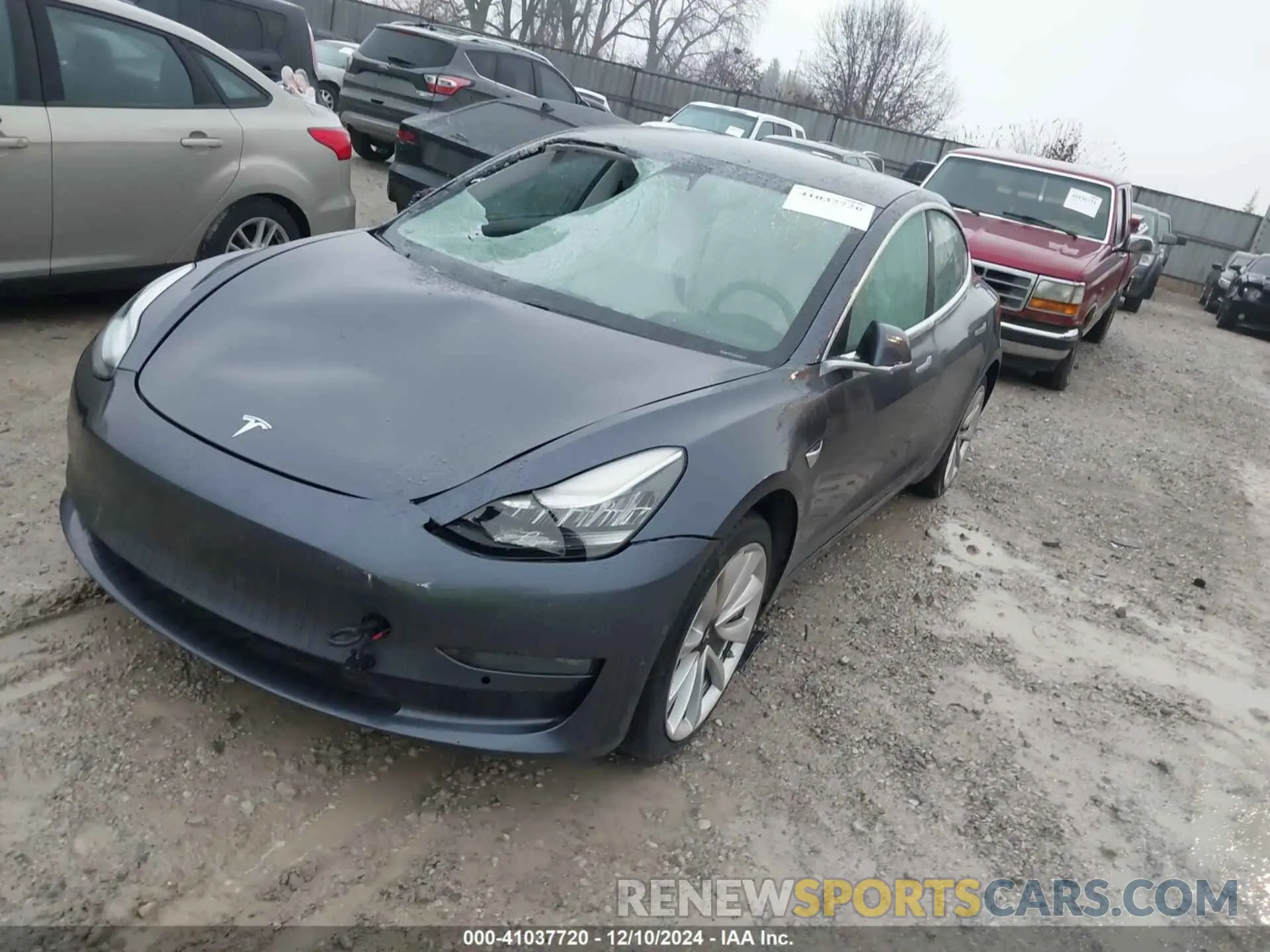 2 fotografías del automóvil dañado 5YJ3E1EB6KF365947 TESLA MODEL 3 2019