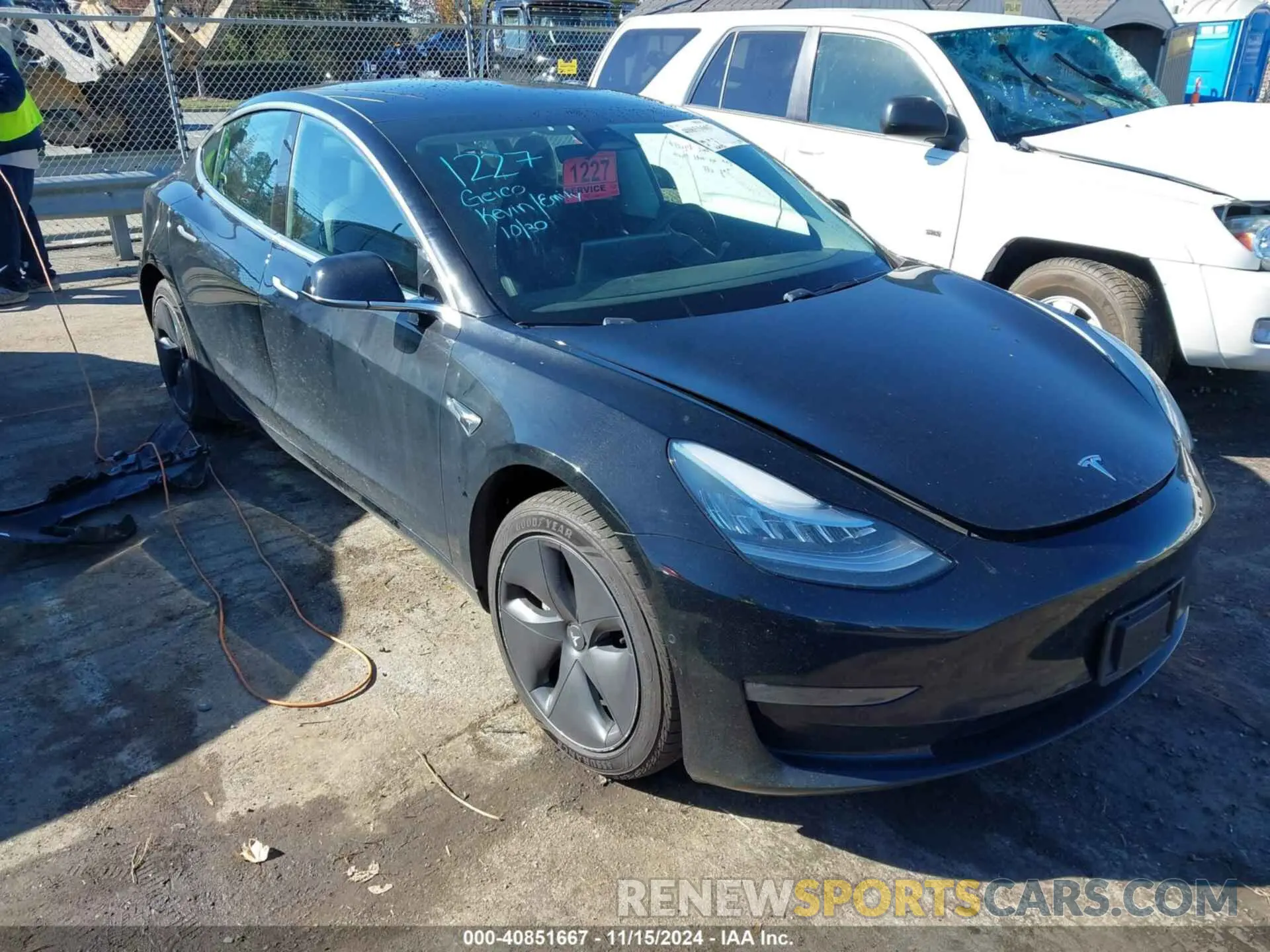 1 fotografías del automóvil dañado 5YJ3E1EB6KF385566 TESLA MODEL 3 2019