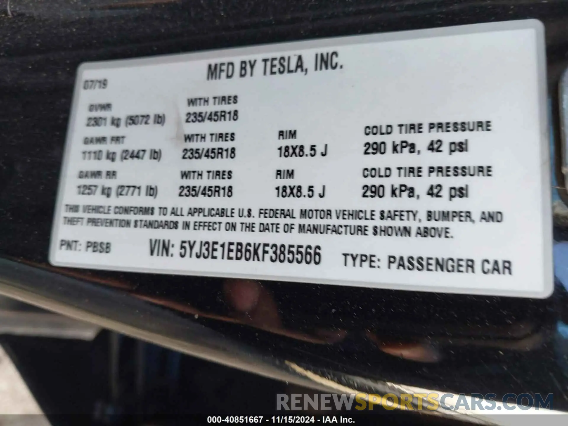 9 fotografías del automóvil dañado 5YJ3E1EB6KF385566 TESLA MODEL 3 2019
