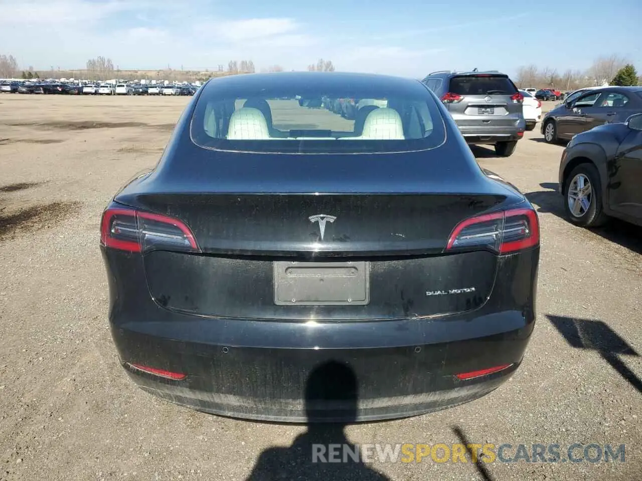 6 fotografías del automóvil dañado 5YJ3E1EB6KF421305 TESLA MODEL 3 2019