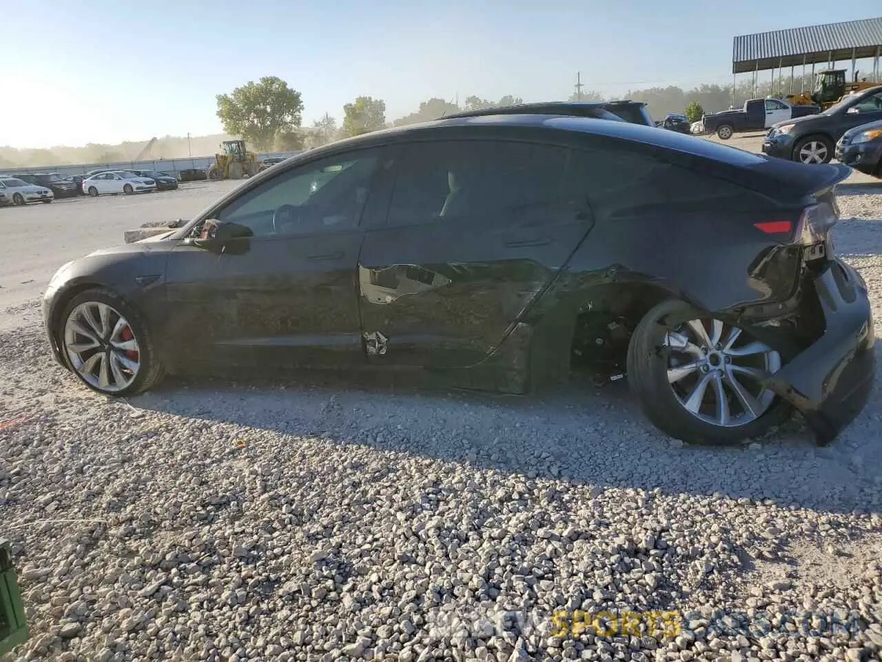 2 fotografías del automóvil dañado 5YJ3E1EB6KF440386 TESLA MODEL 3 2019