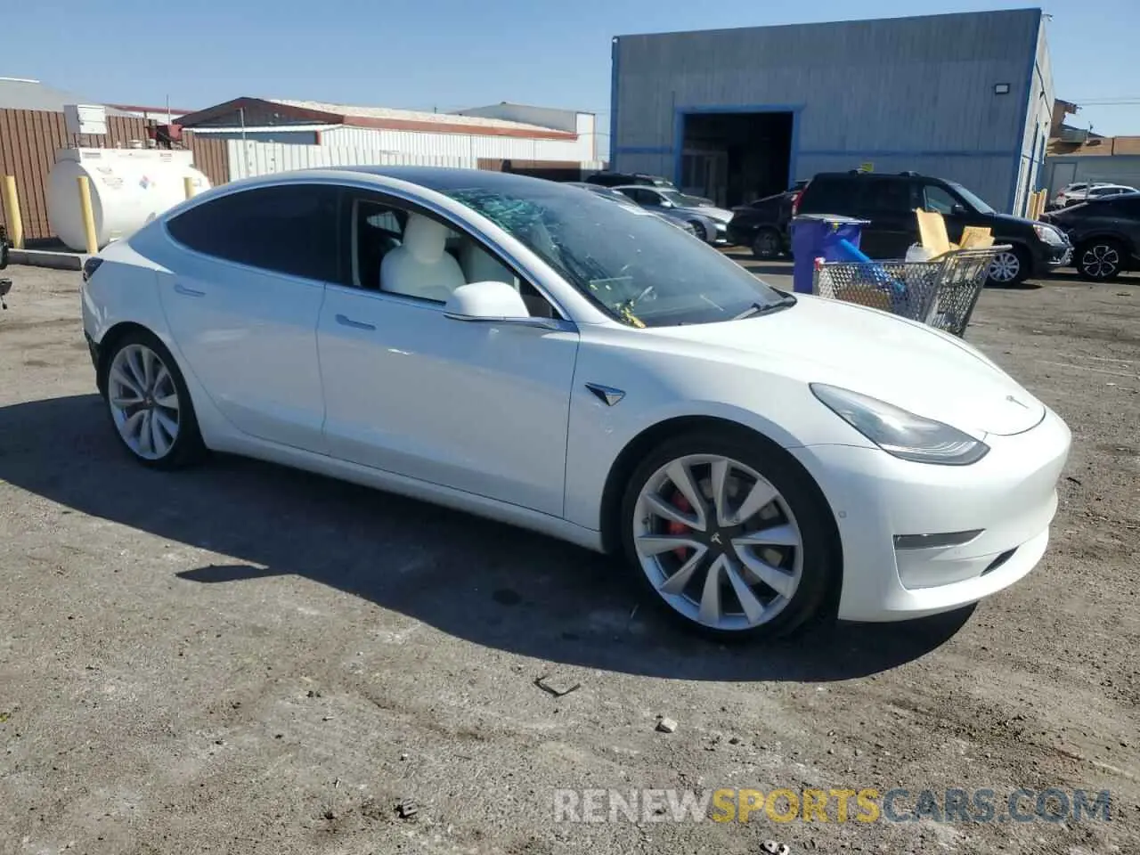 4 fotografías del automóvil dañado 5YJ3E1EB6KF454997 TESLA MODEL 3 2019