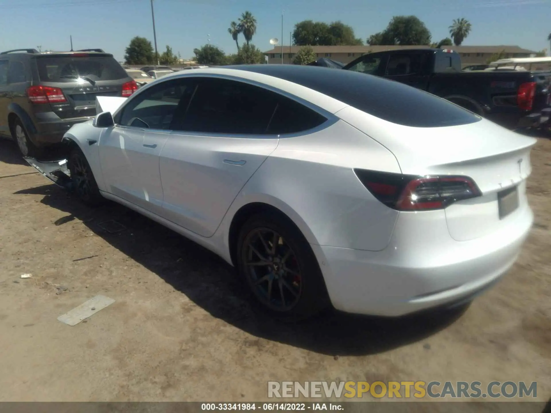 3 fotografías del automóvil dañado 5YJ3E1EB6KF513207 TESLA MODEL 3 2019