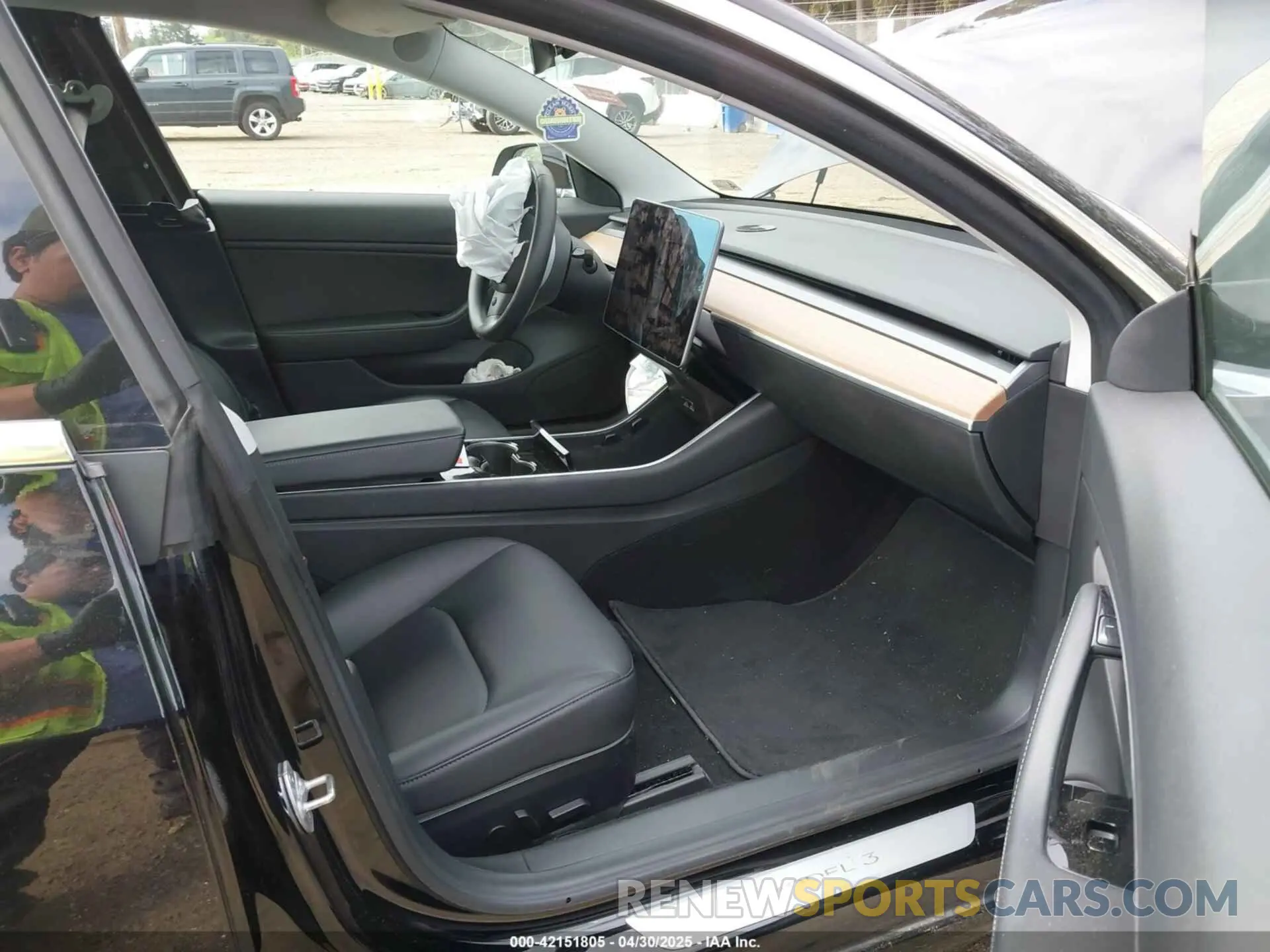 5 fotografías del automóvil dañado 5YJ3E1EB7KF191872 TESLA MODEL 3 2019