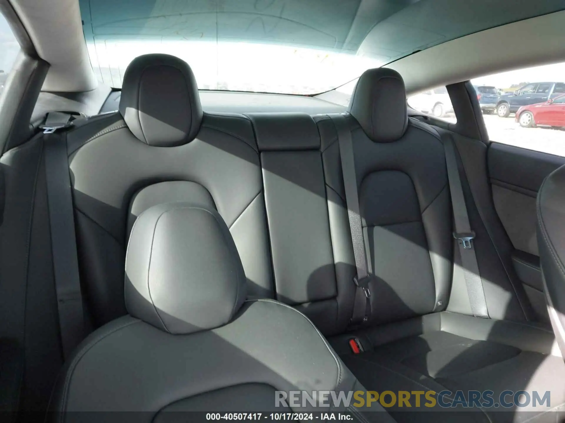 8 fotografías del automóvil dañado 5YJ3E1EB7KF194660 TESLA MODEL 3 2019
