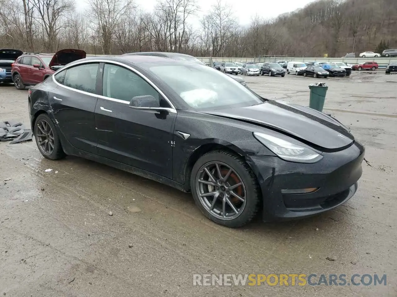 4 fotografías del automóvil dañado 5YJ3E1EB7KF199051 TESLA MODEL 3 2019