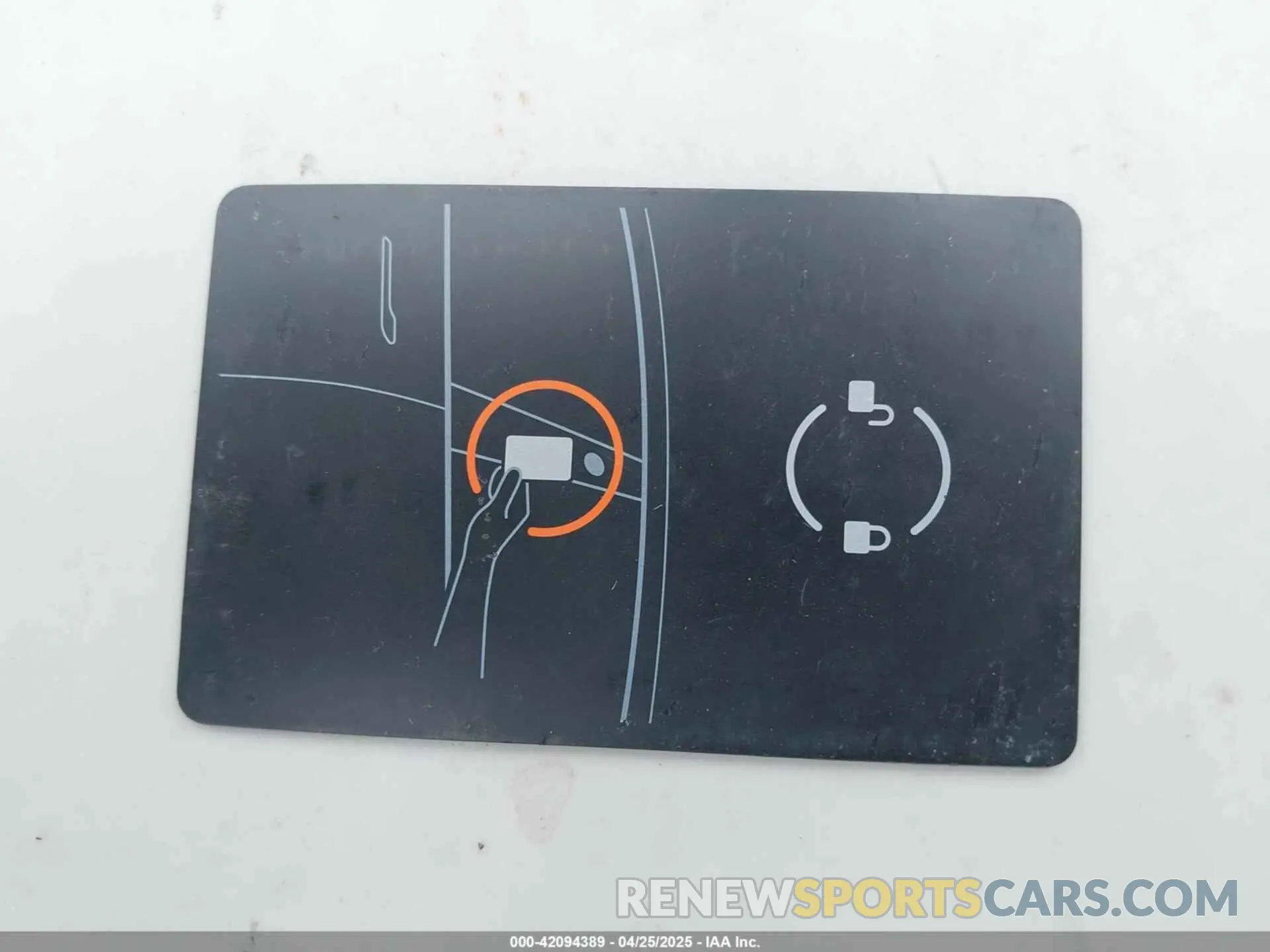 11 fotografías del automóvil dañado 5YJ3E1EB7KF205883 TESLA MODEL 3 2019