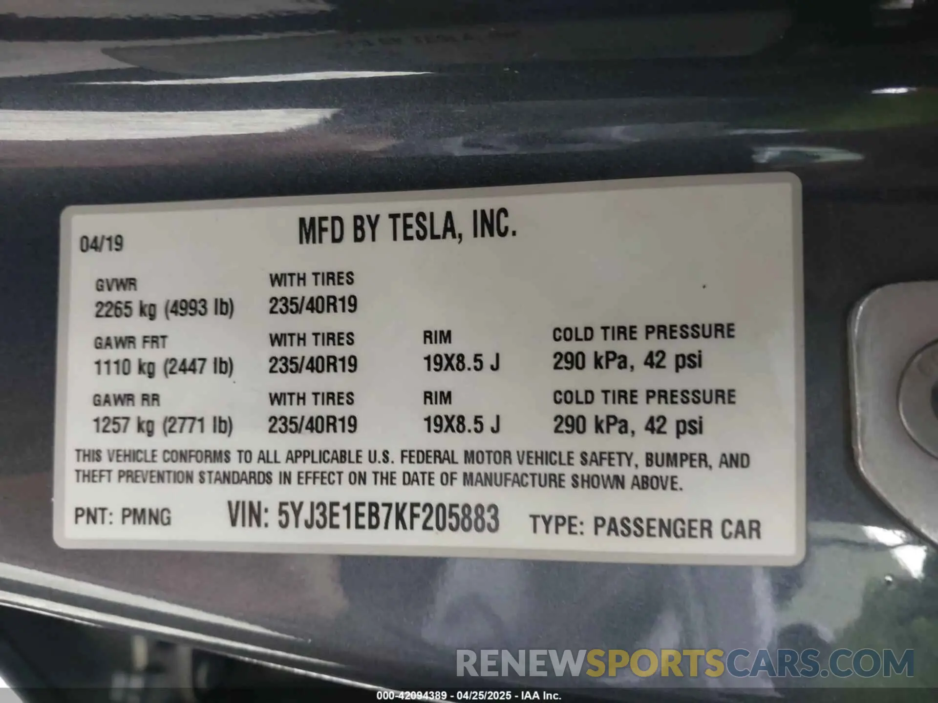 9 fotografías del automóvil dañado 5YJ3E1EB7KF205883 TESLA MODEL 3 2019